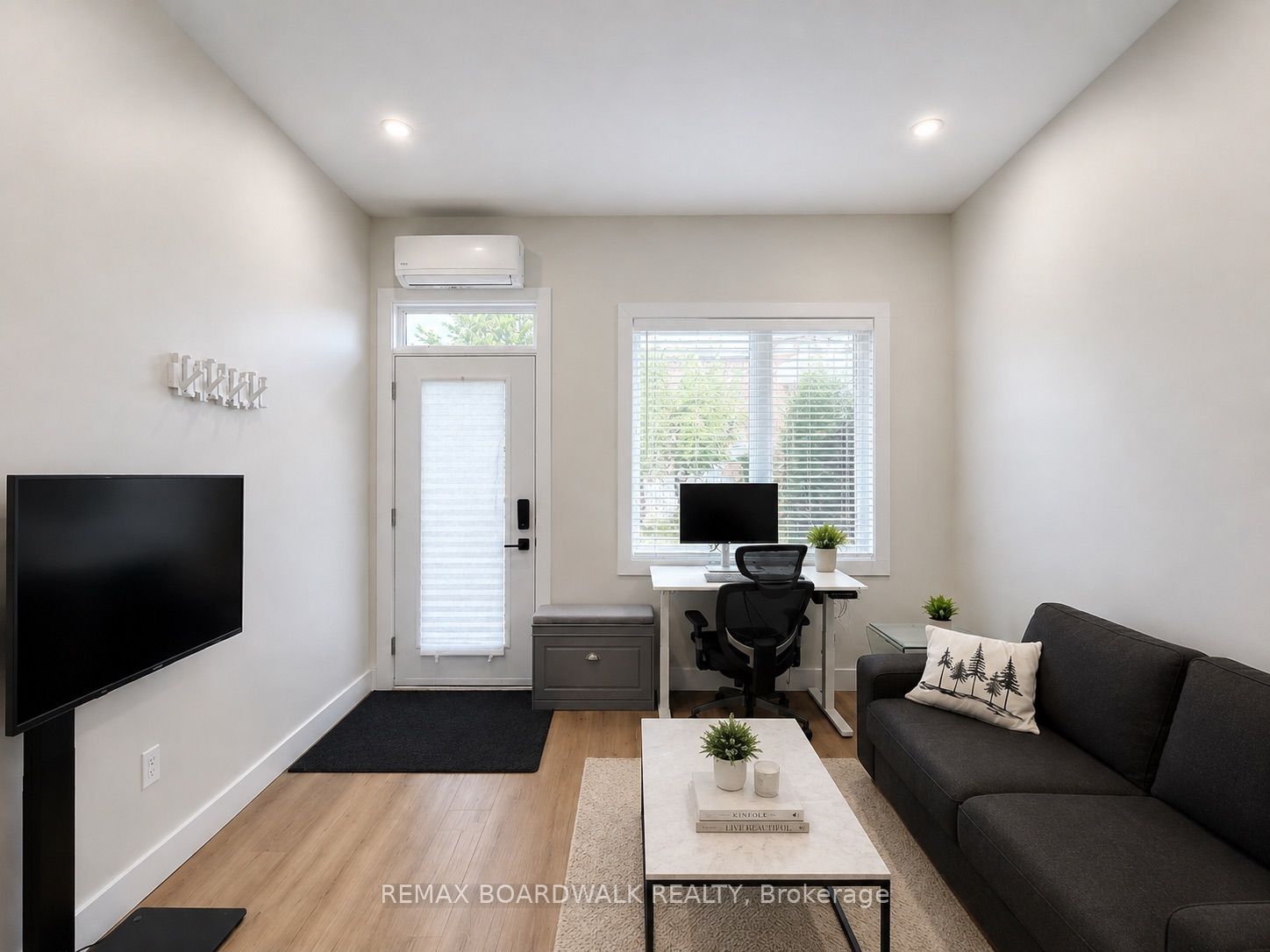 191 Hinchey Avenue 2b Property Photo 4