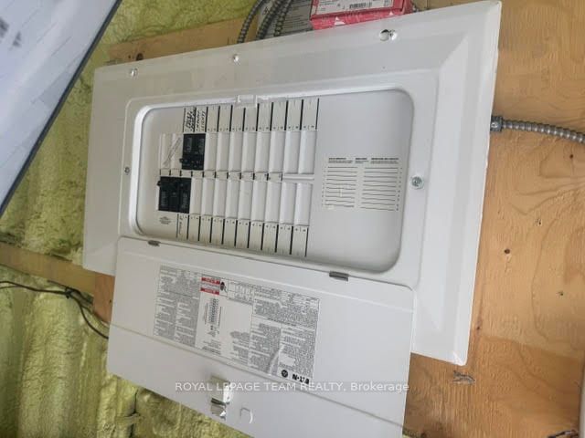 970 Burton Road Property Photo 12
