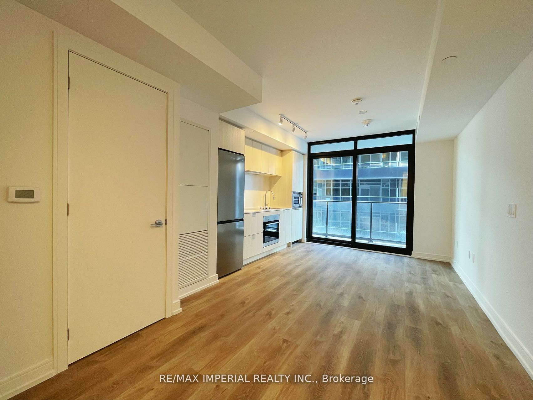1 Jarvis Street 1015 Property Photo 10