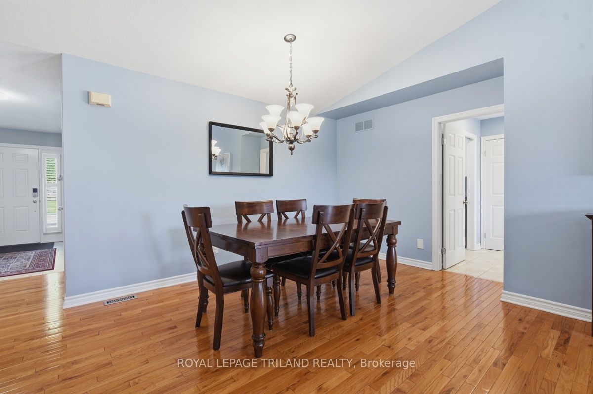 1731 Fiddlehead Place Property Photo 6
