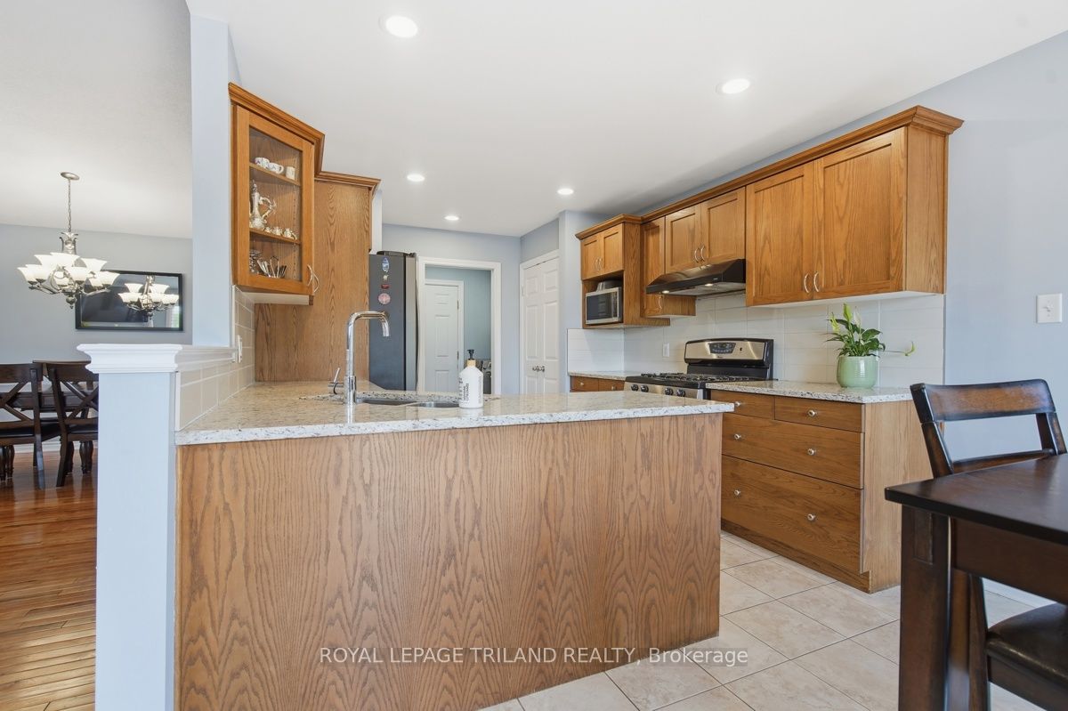 1731 Fiddlehead Place Property Photo 12