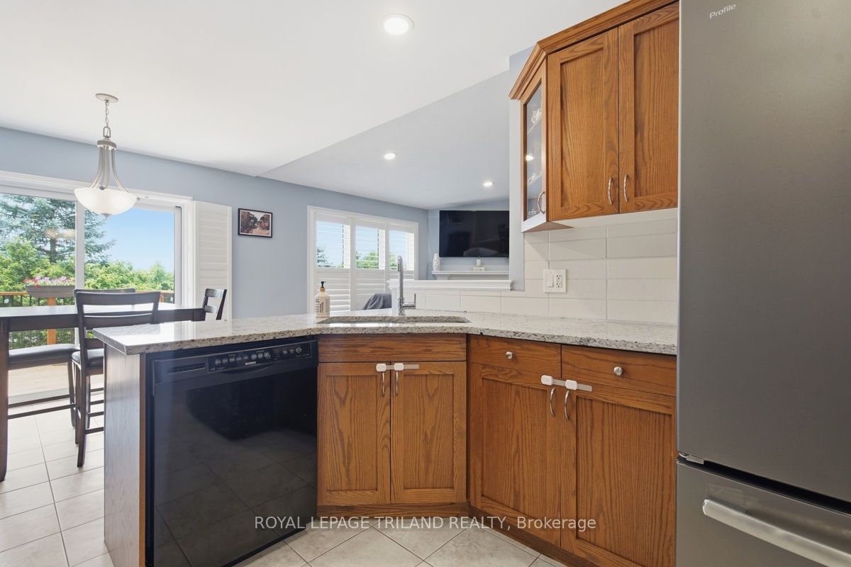 1731 Fiddlehead Place Property Photo 14
