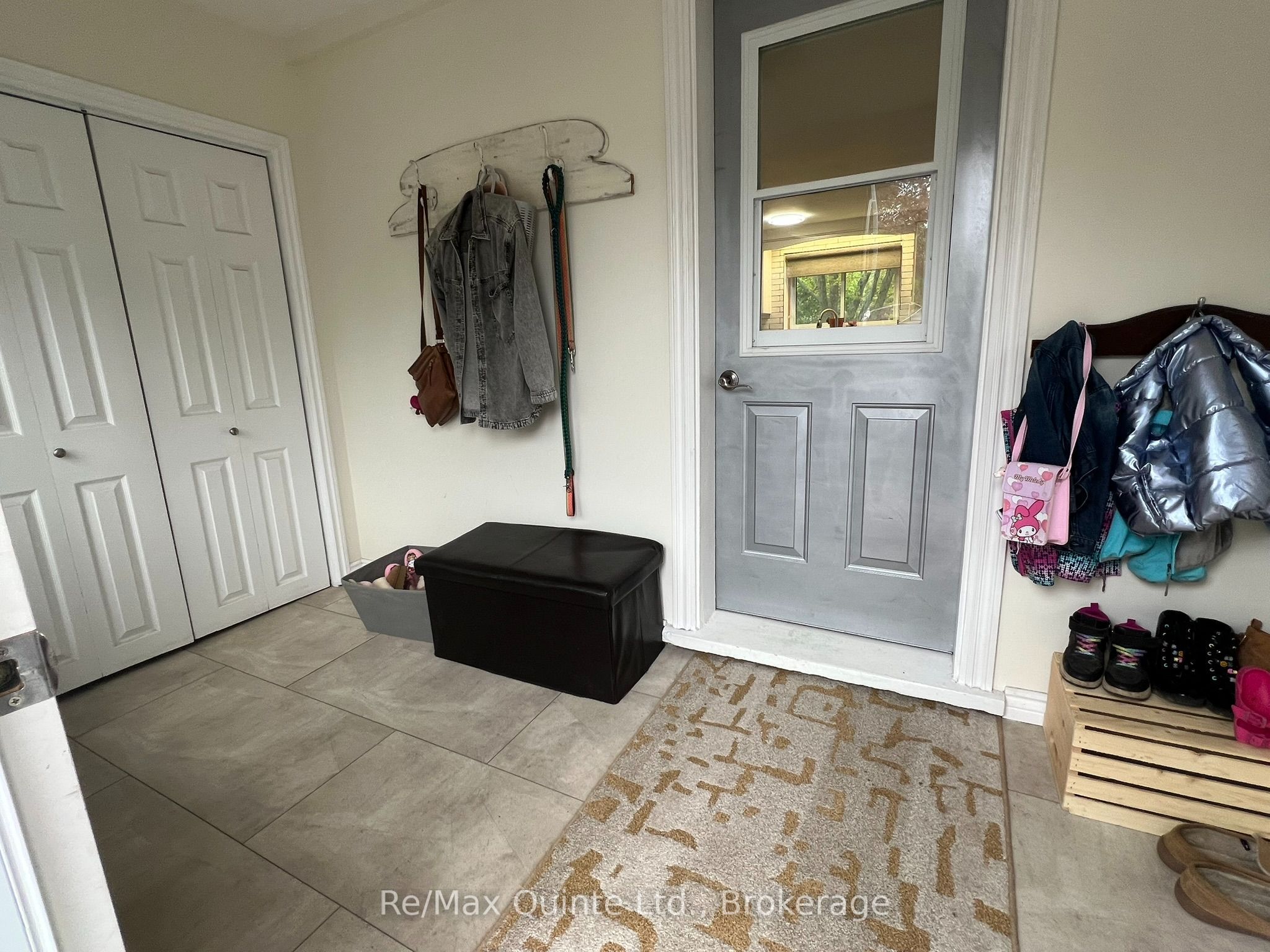101 Roseland Drive Property Photo 5