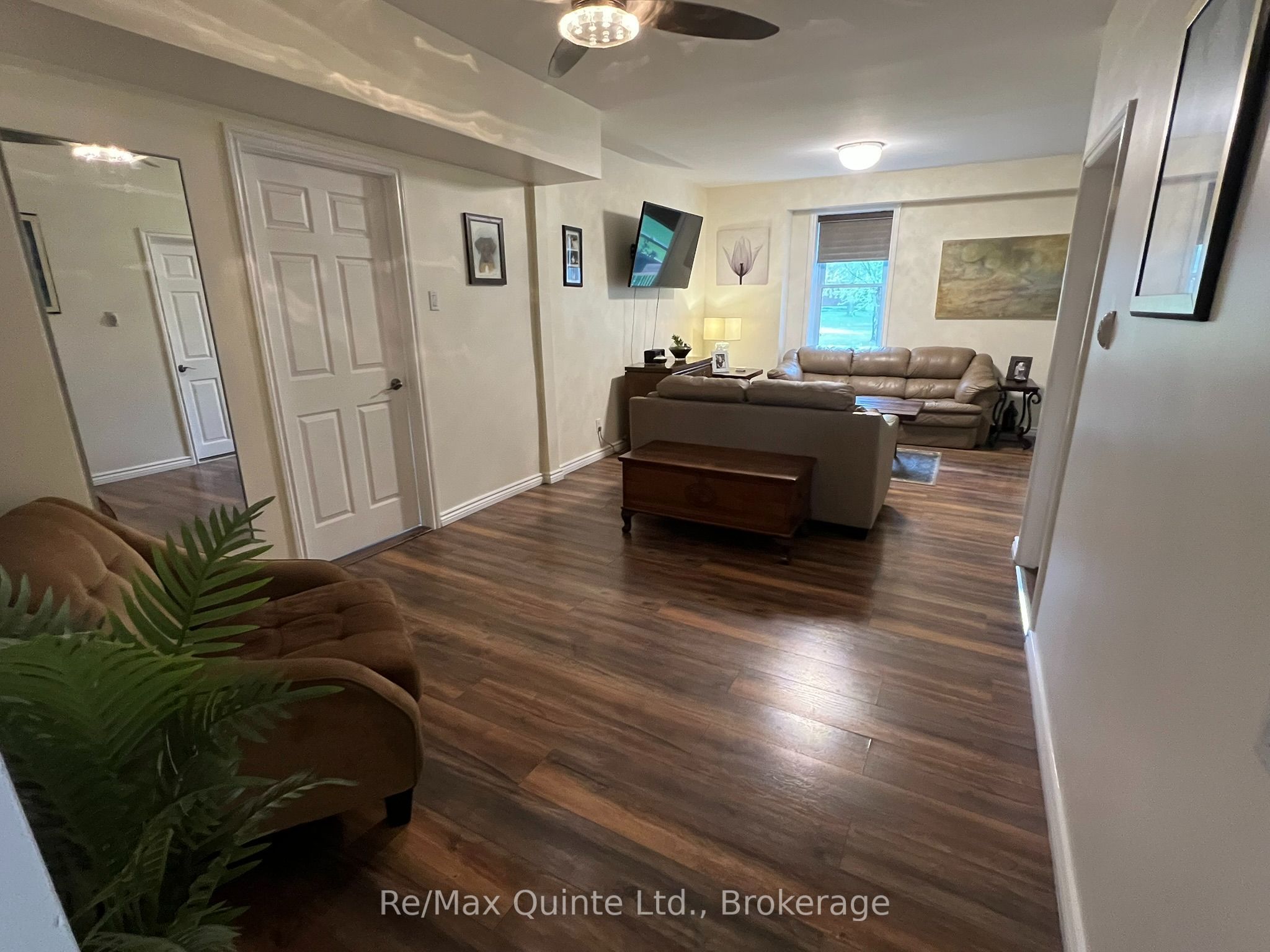 101 Roseland Drive Property Photo 10