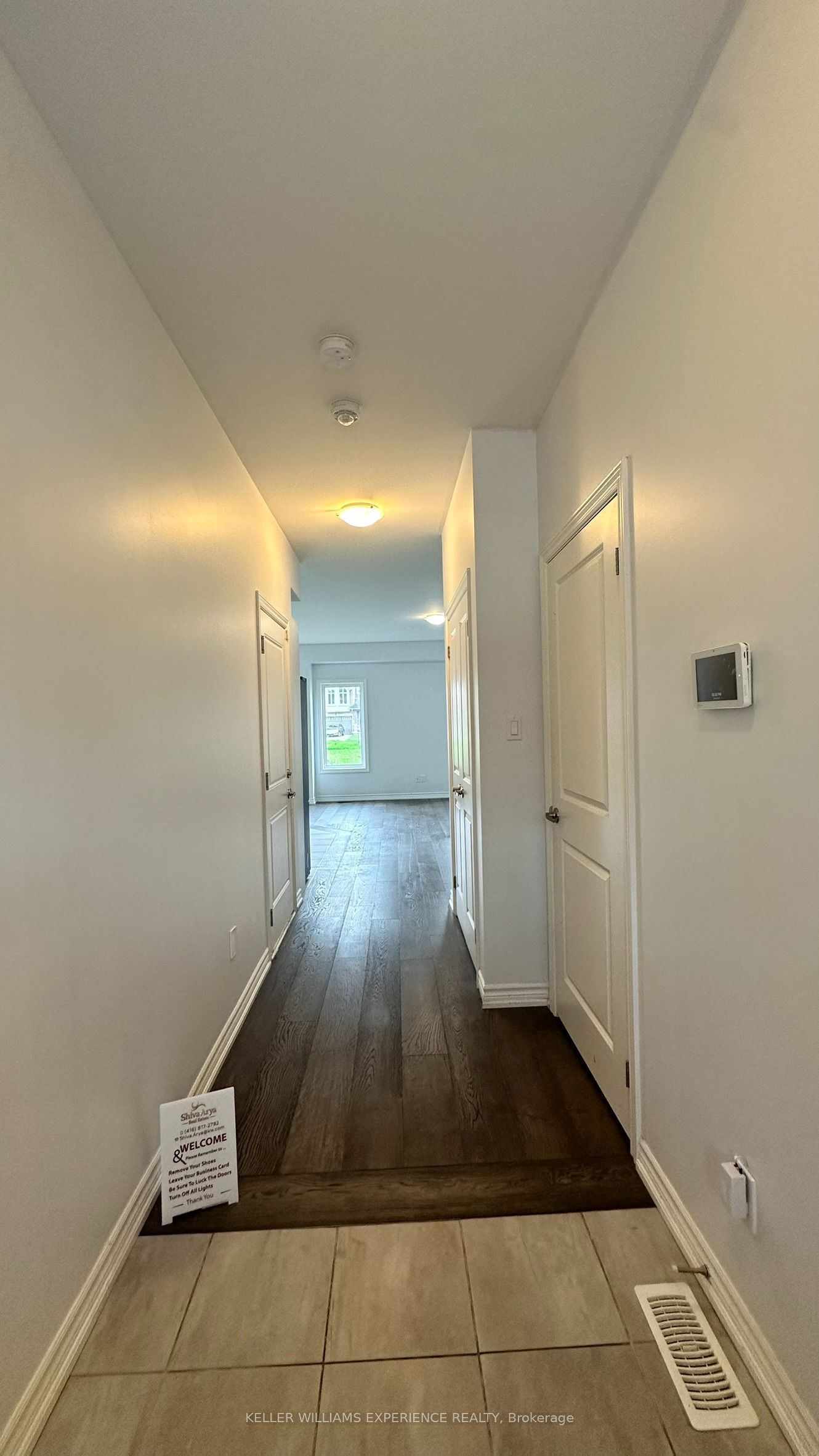104 Addison Street Property Photo 4