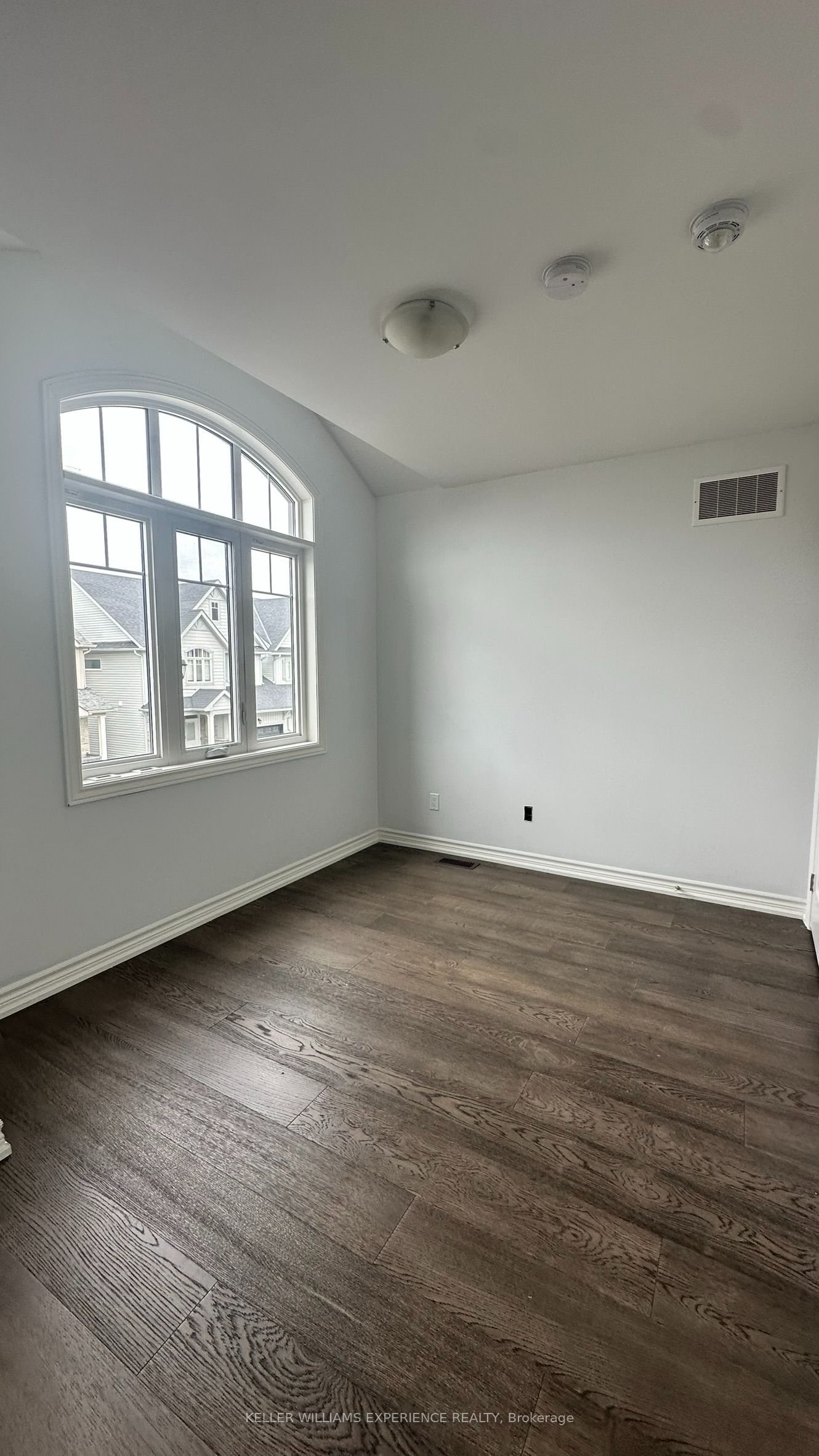 104 Addison Street Property Photo 13