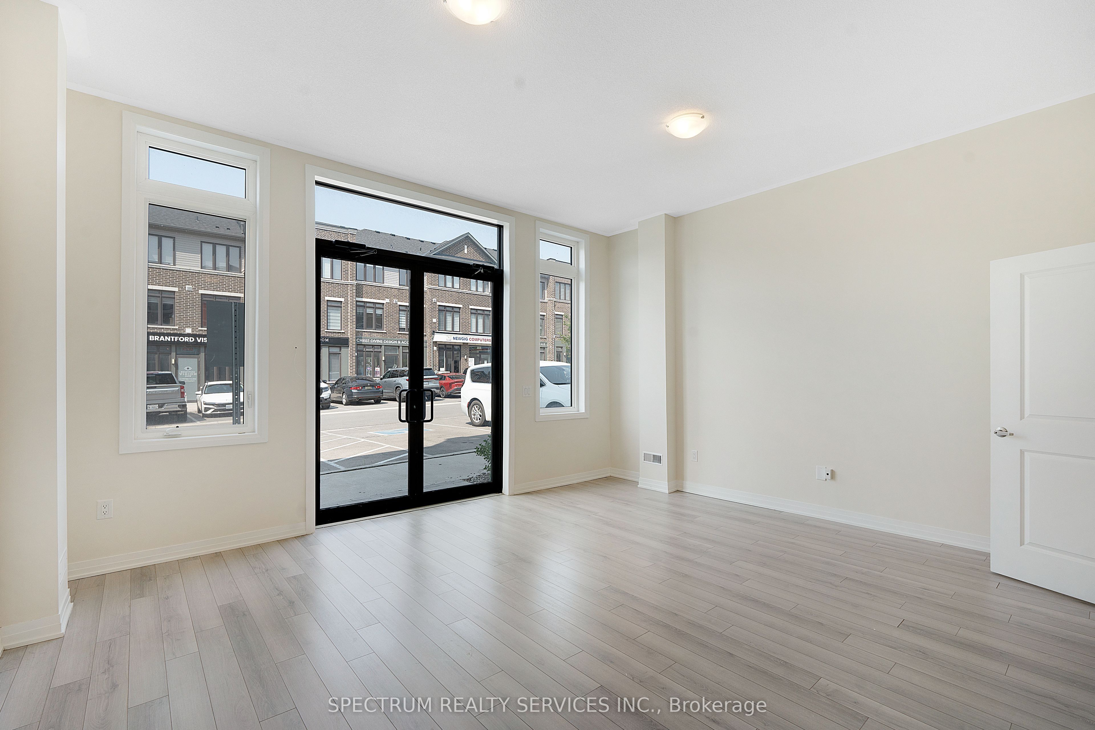 585 Colborne Street E 108 Property Photo 4