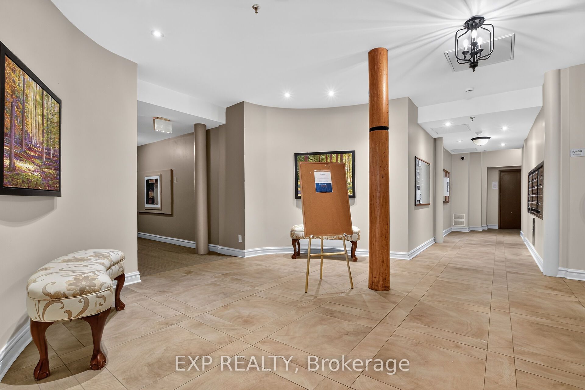 1 Rosamond Street E 405 Property Photo 4