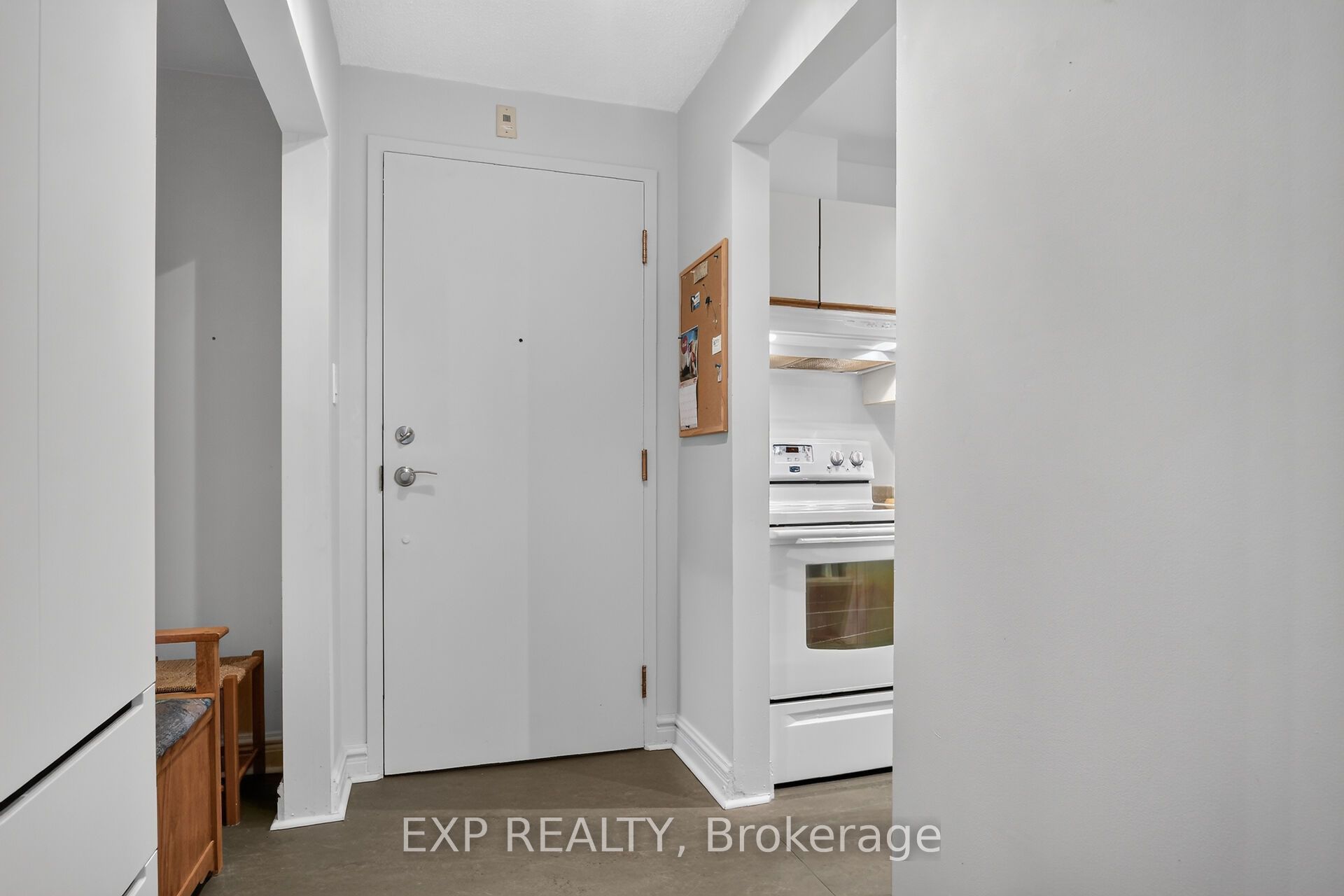 1 Rosamond Street E 405 Property Photo 5