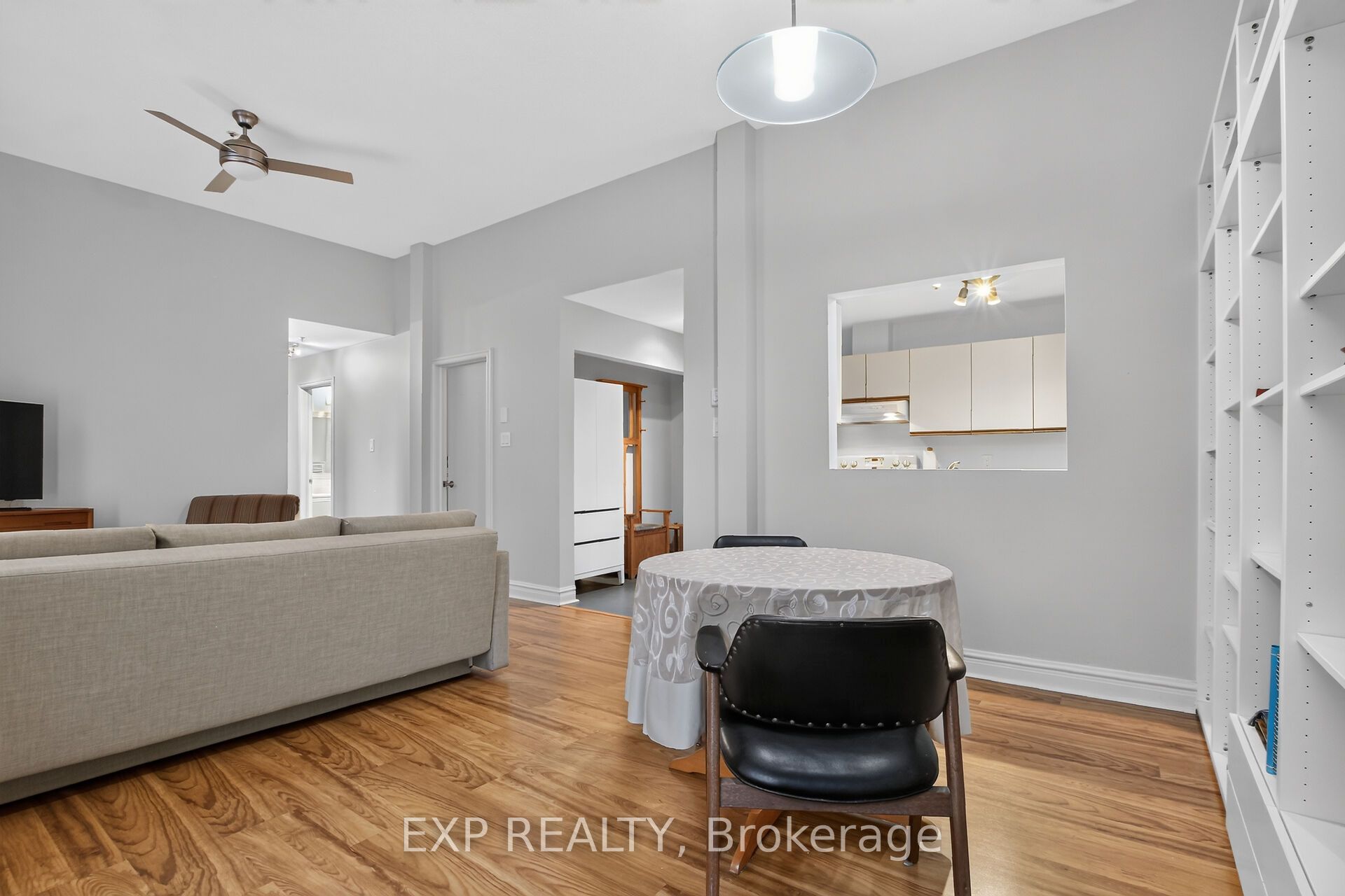 1 Rosamond Street E 405 Property Photo 11