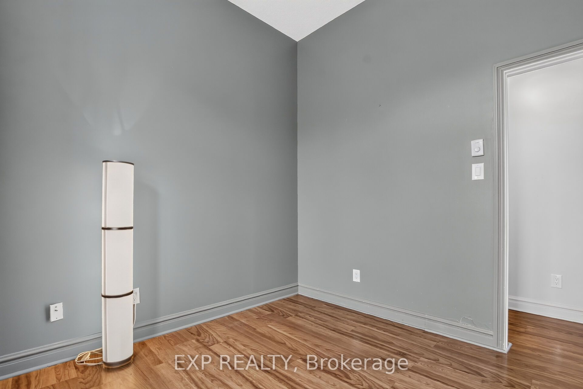 1 Rosamond Street E 405 Property Photo 25