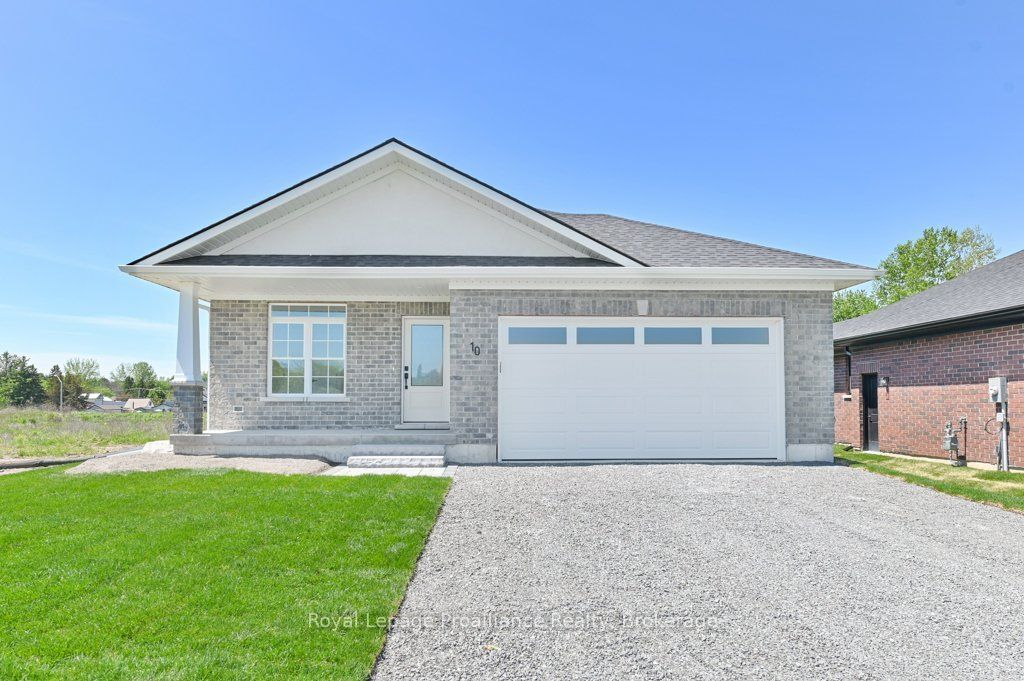 10 Dunmor Street Property Photo 2