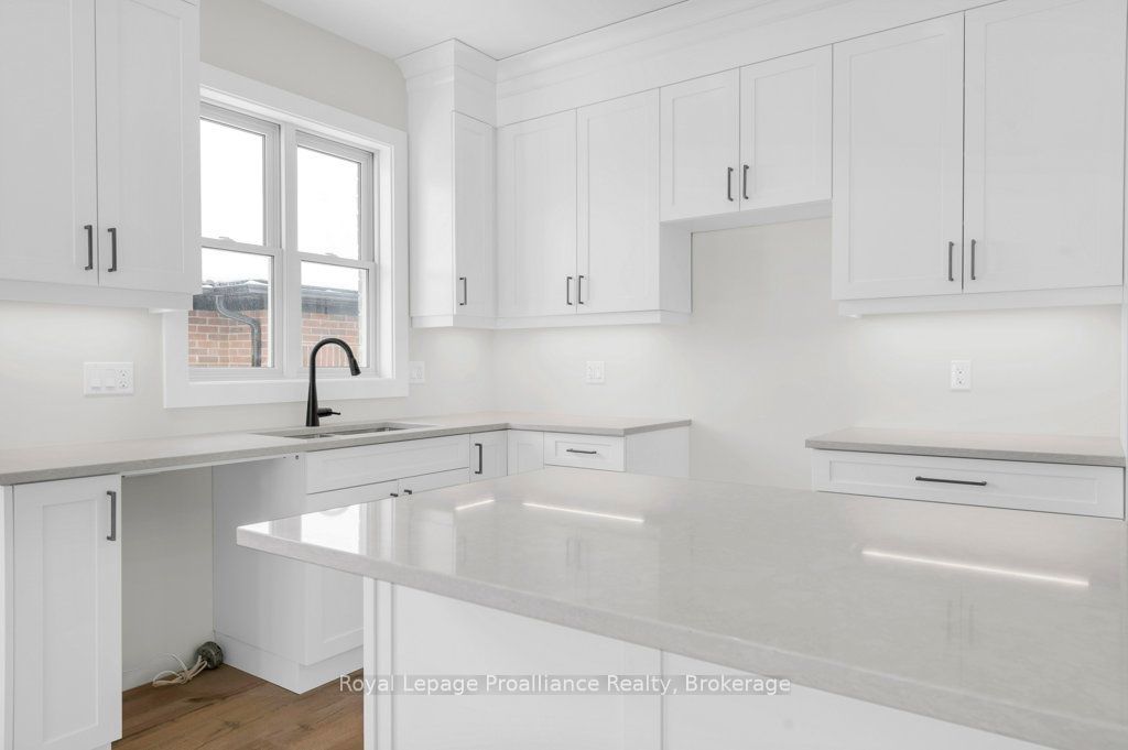 10 Dunmor Street Property Photo 13