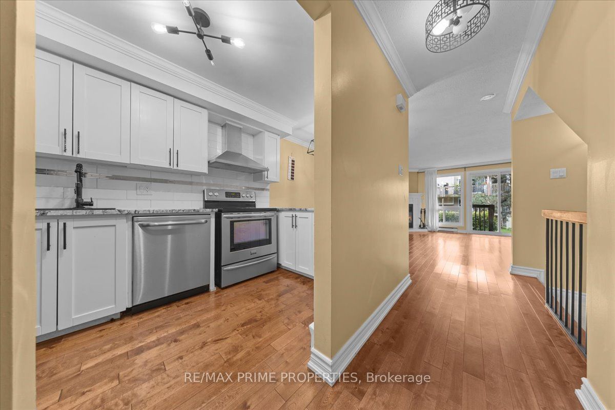 6702 Jeanne Darc Boulevard N A Property Photo 5
