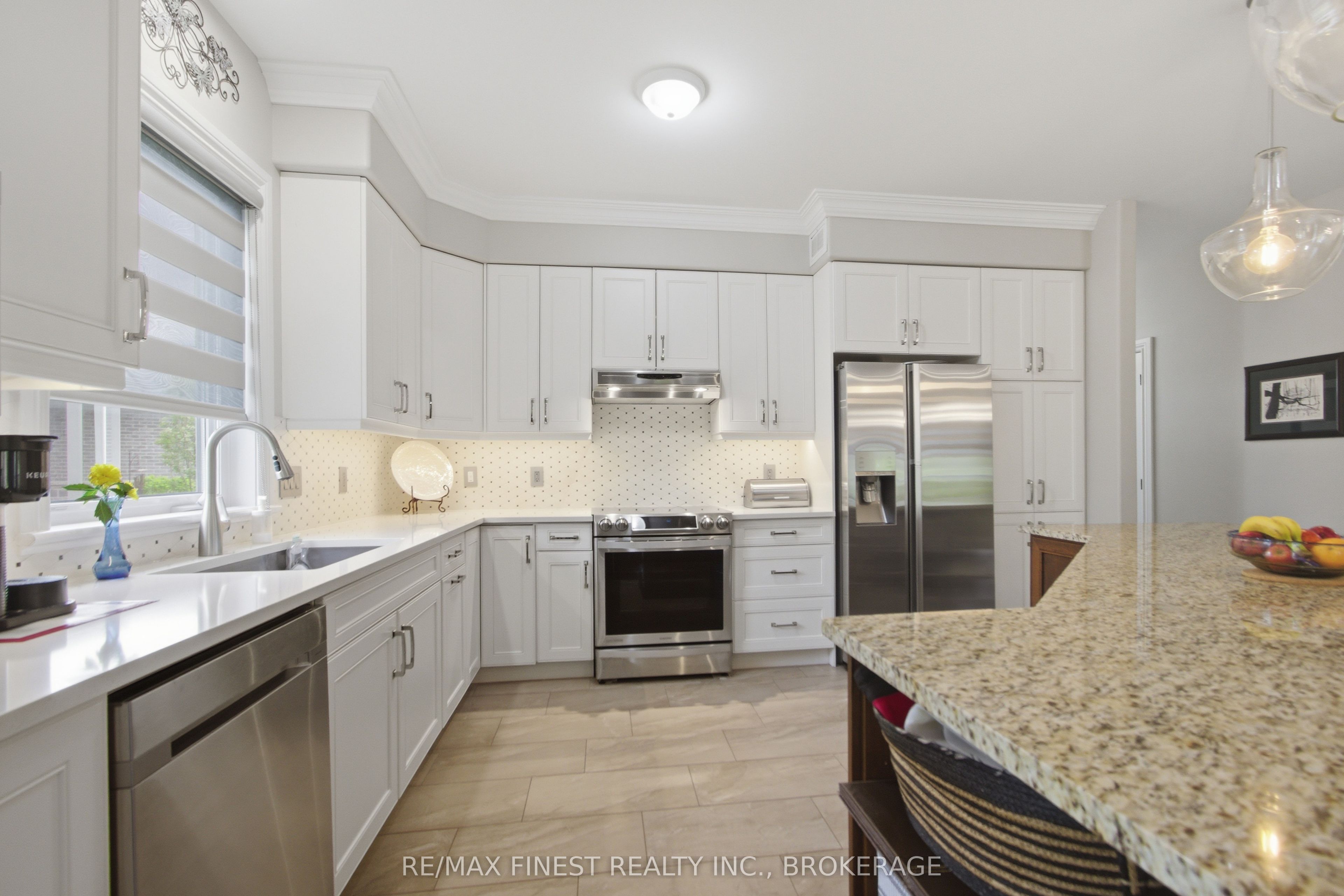 55 Shewman Road Property Photo 8
