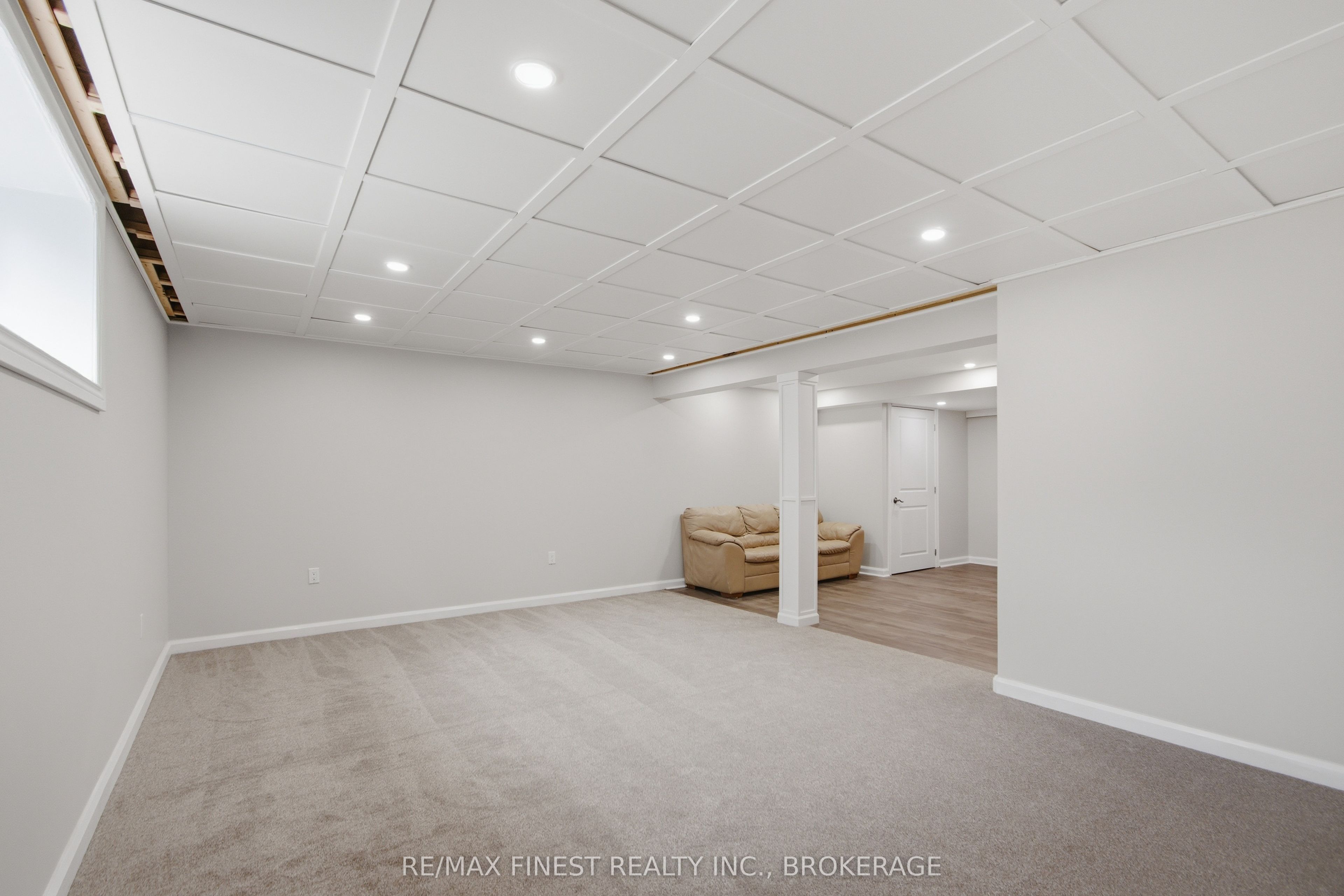 55 Shewman Road Property Photo 26