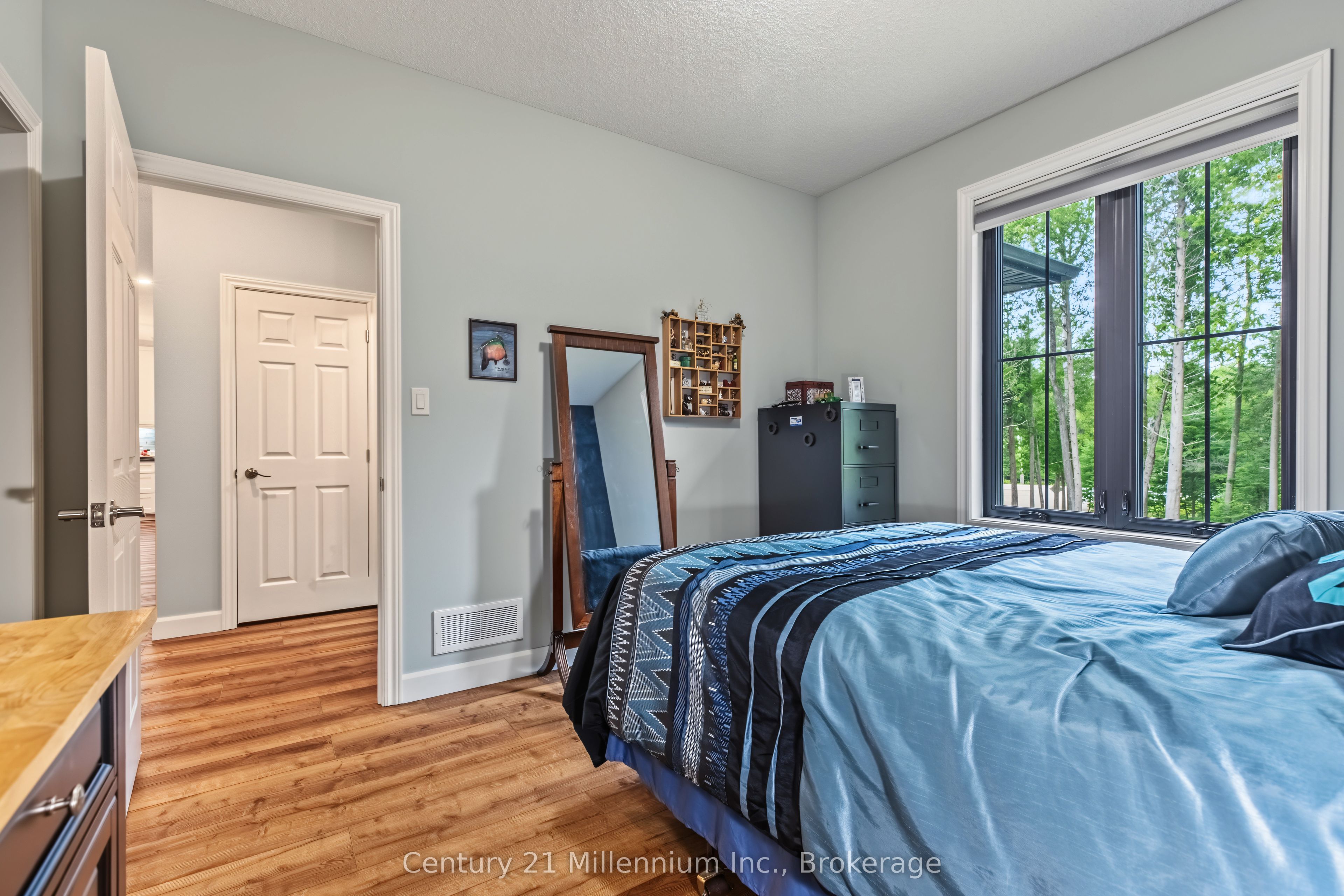 23 Trillium Crossing Property Photo 40