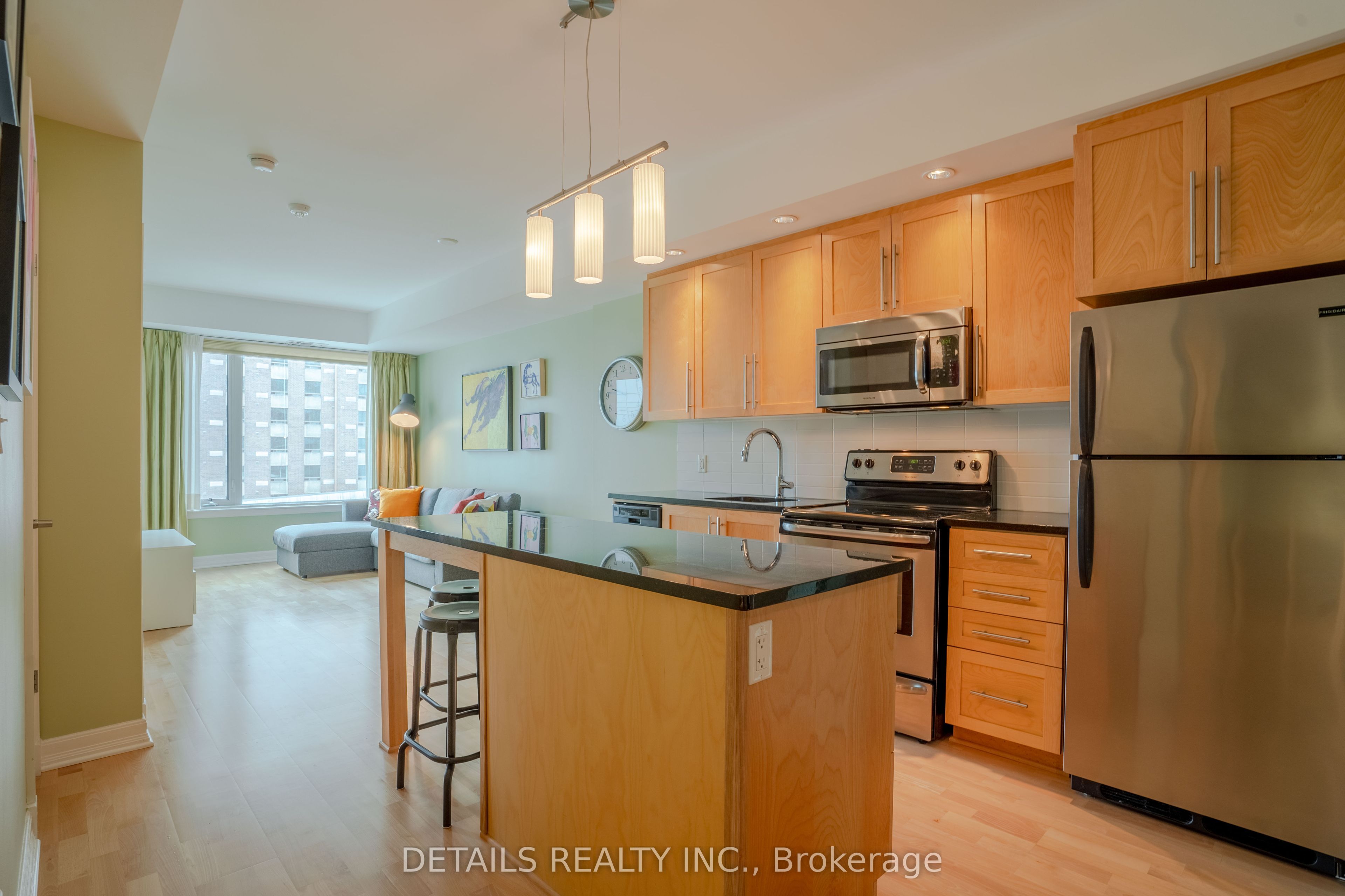 238 Besserer Street 607 Property Photo 11