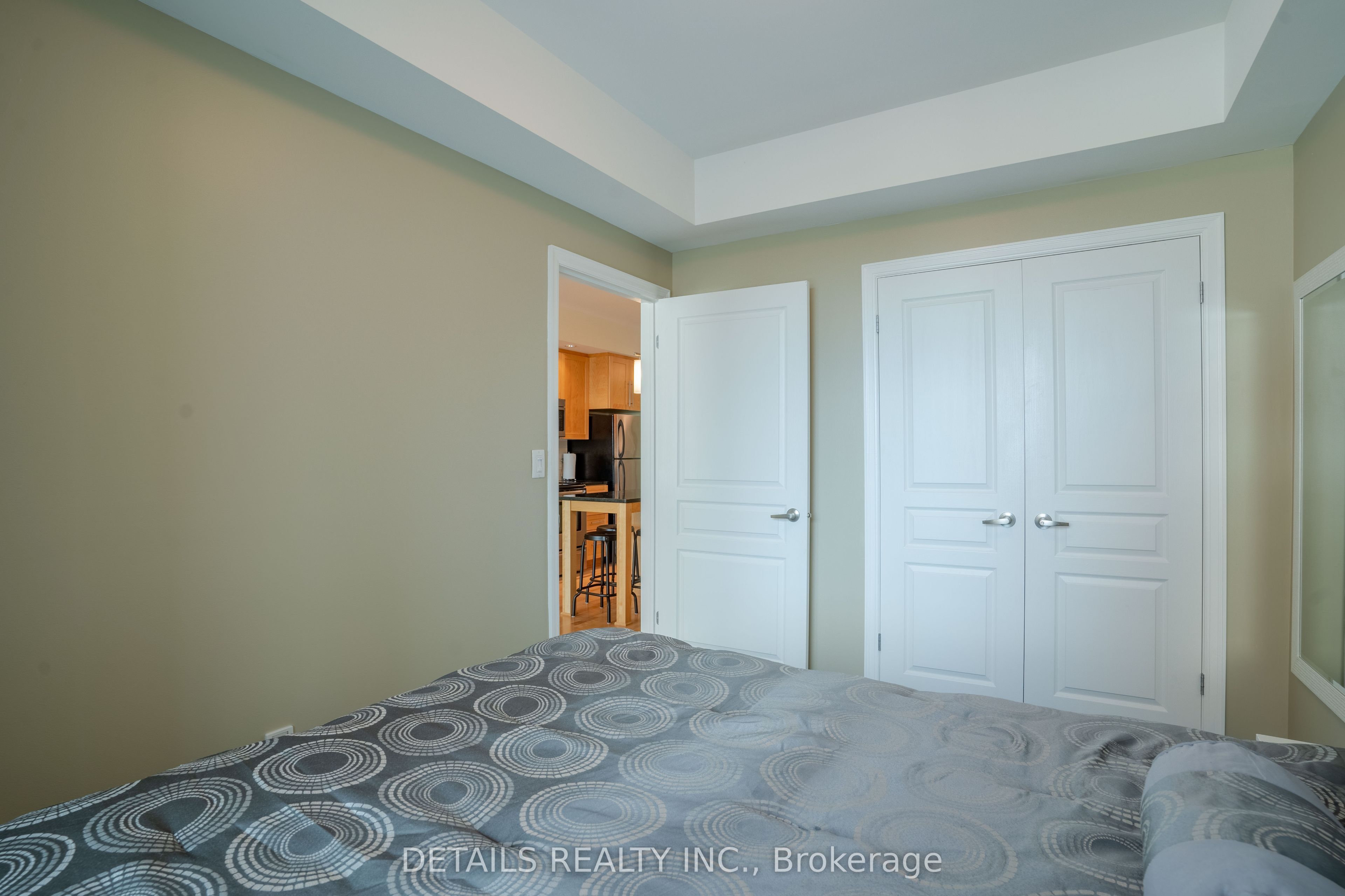 238 Besserer Street 607 Property Photo 16