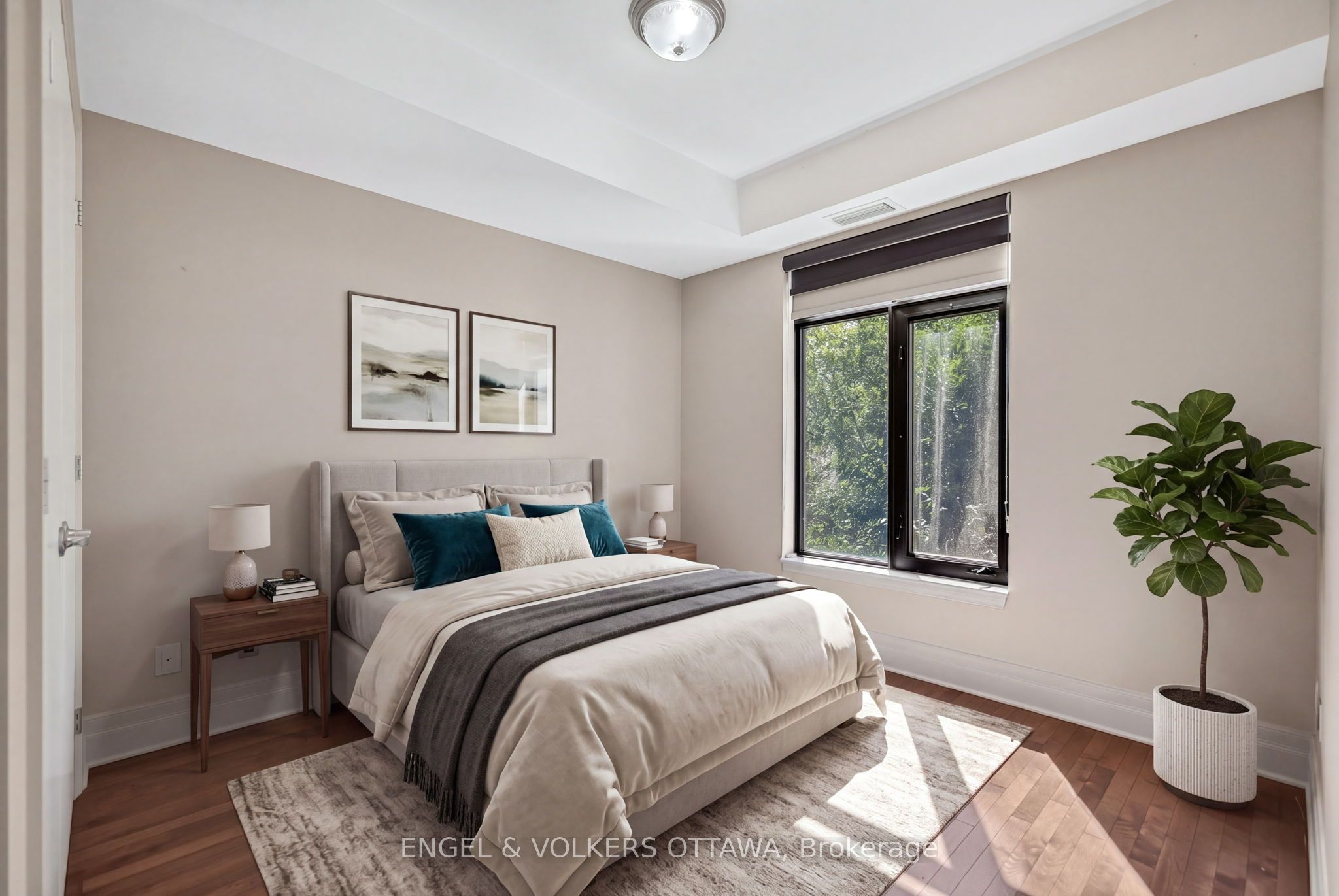 808 Bronson Avenue 209 Property Photo 14