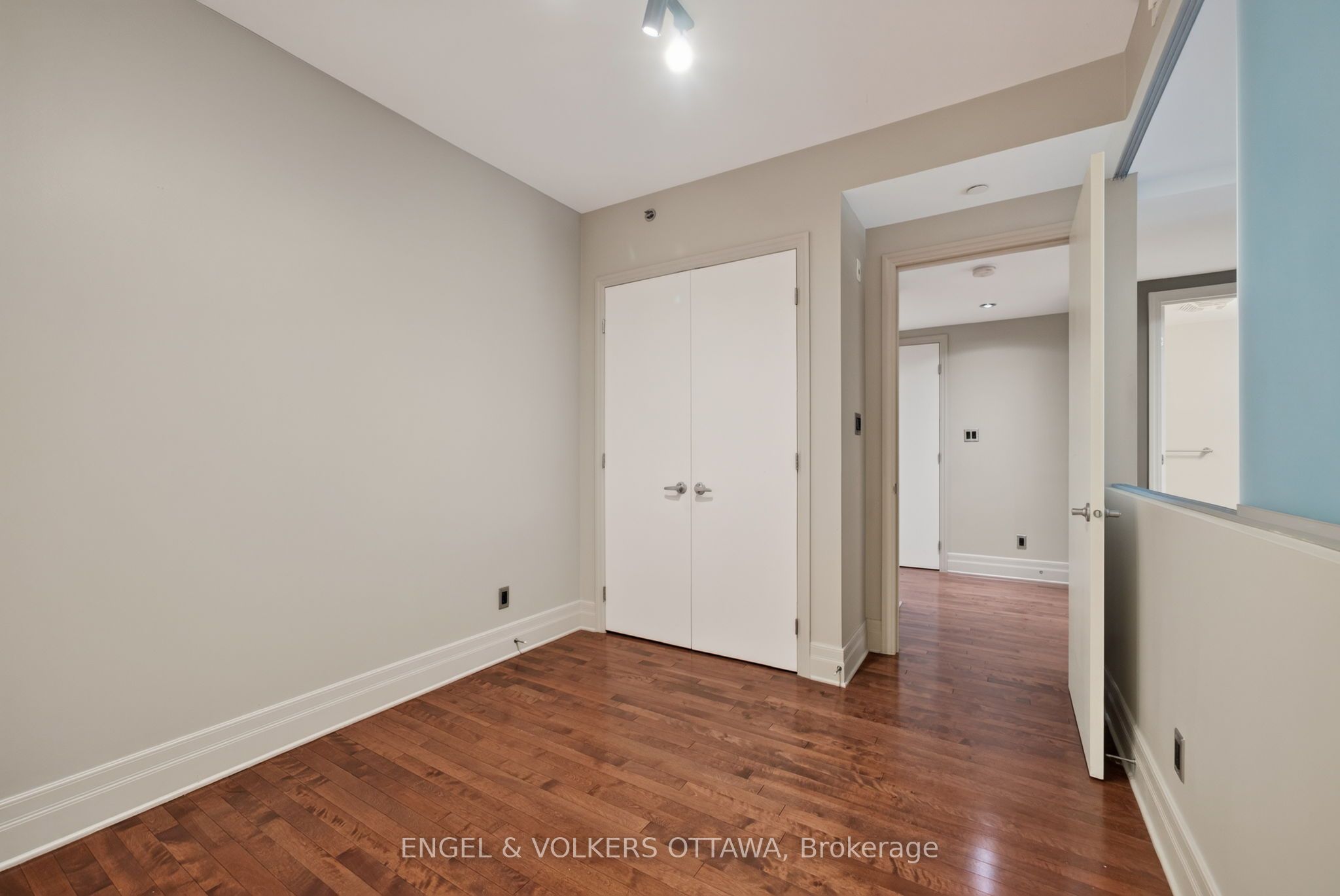 808 Bronson Avenue 209 Property Photo 20