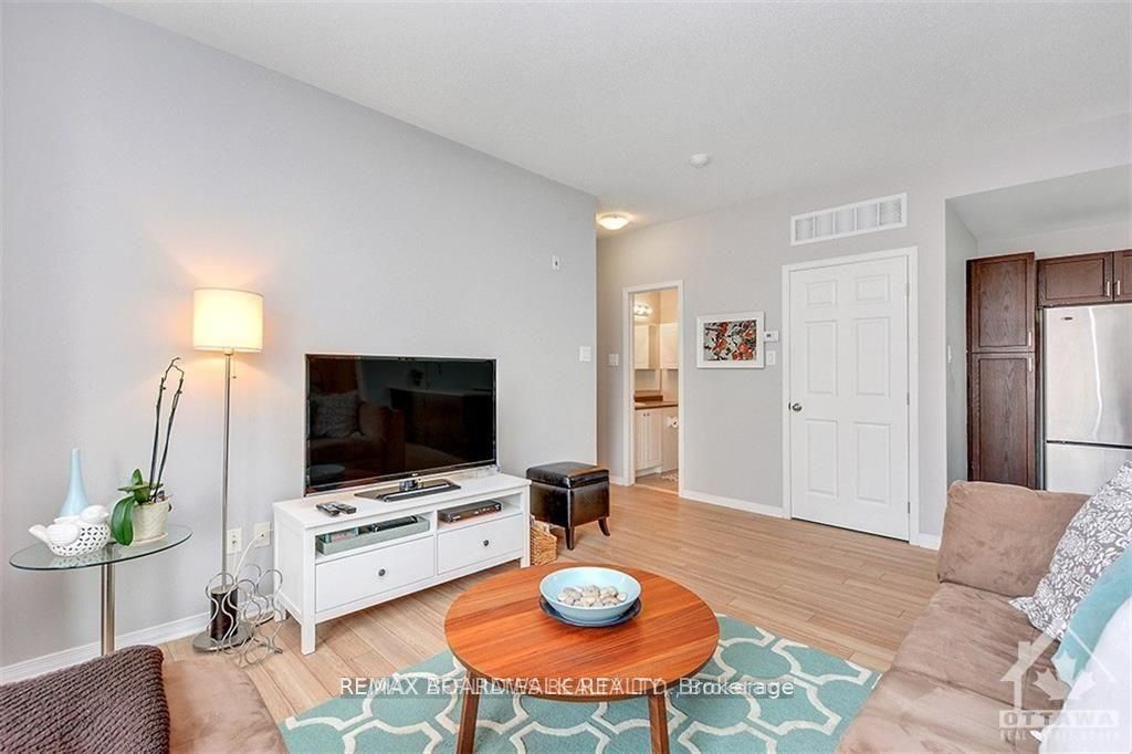 300 Meilleur Private F Property Photo 6