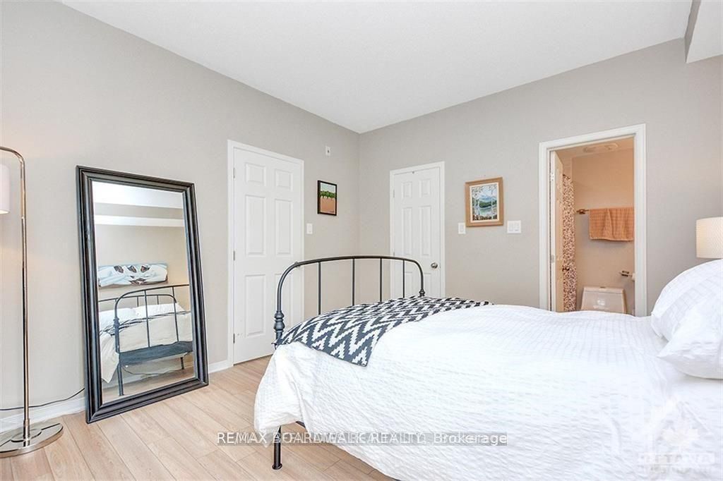 300 Meilleur Private F Property Photo 13