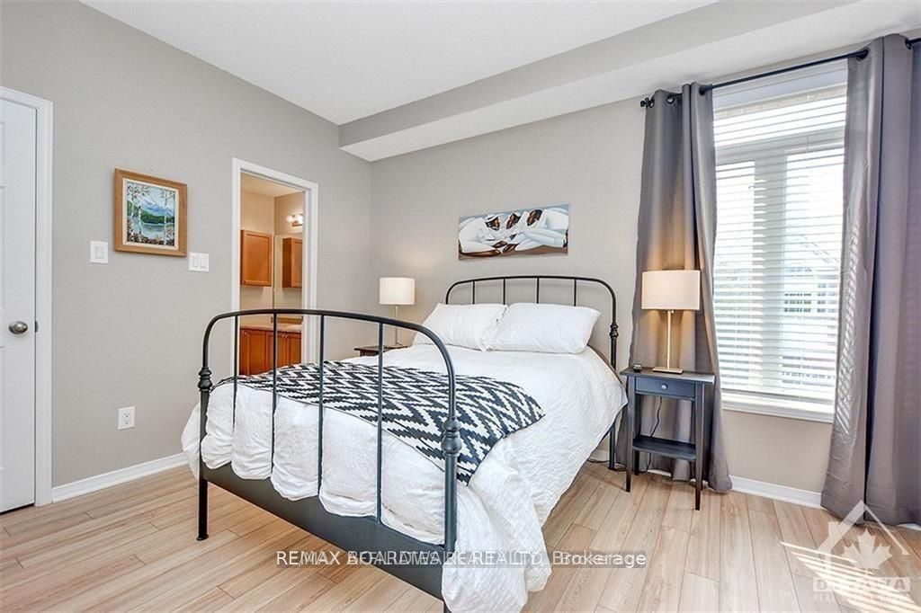 300 Meilleur Private F Property Photo 14