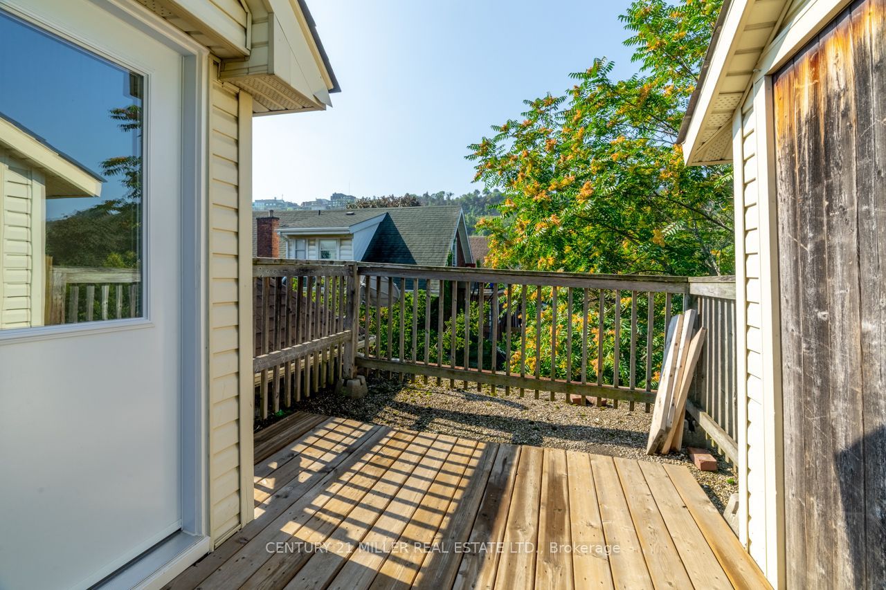 124 Gladstone Avenue Property Photo 2