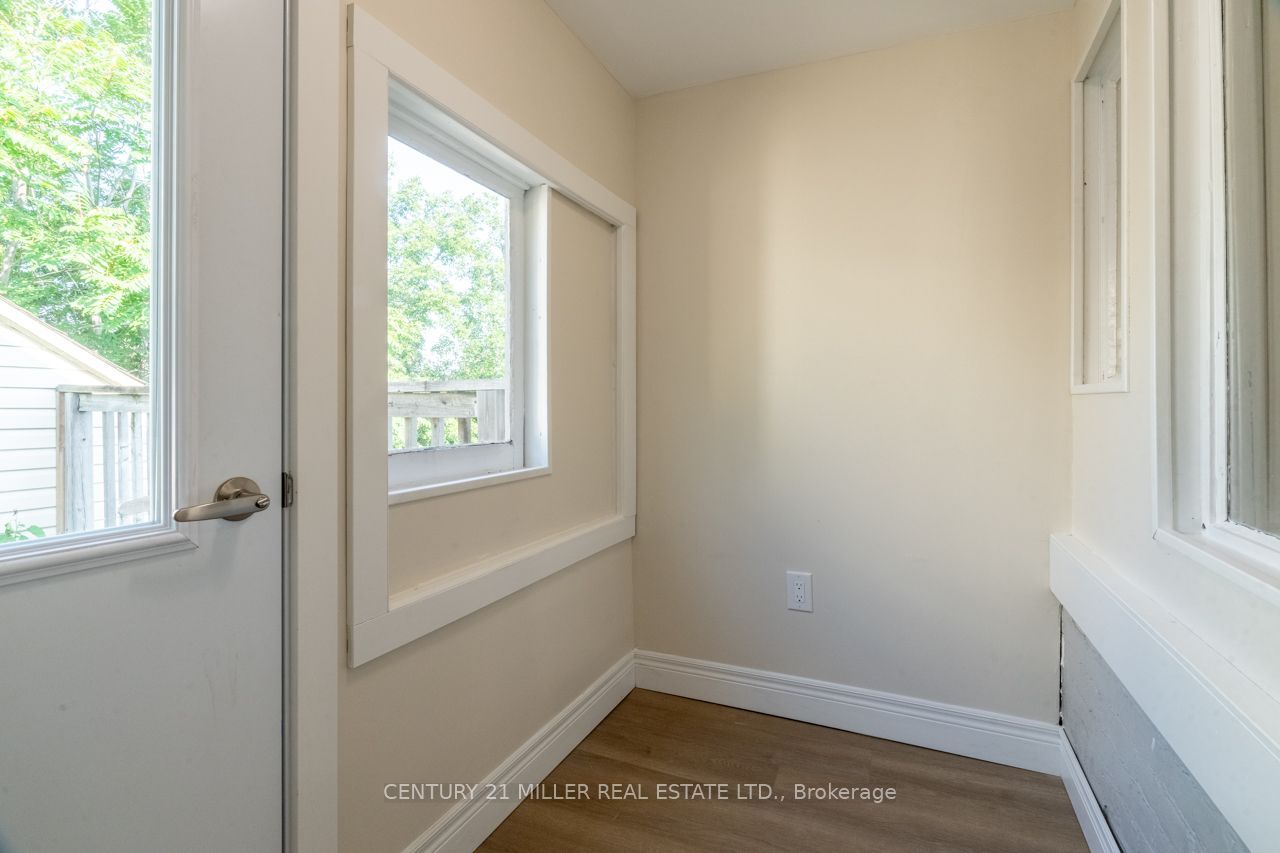 124 Gladstone Avenue Property Photo 6