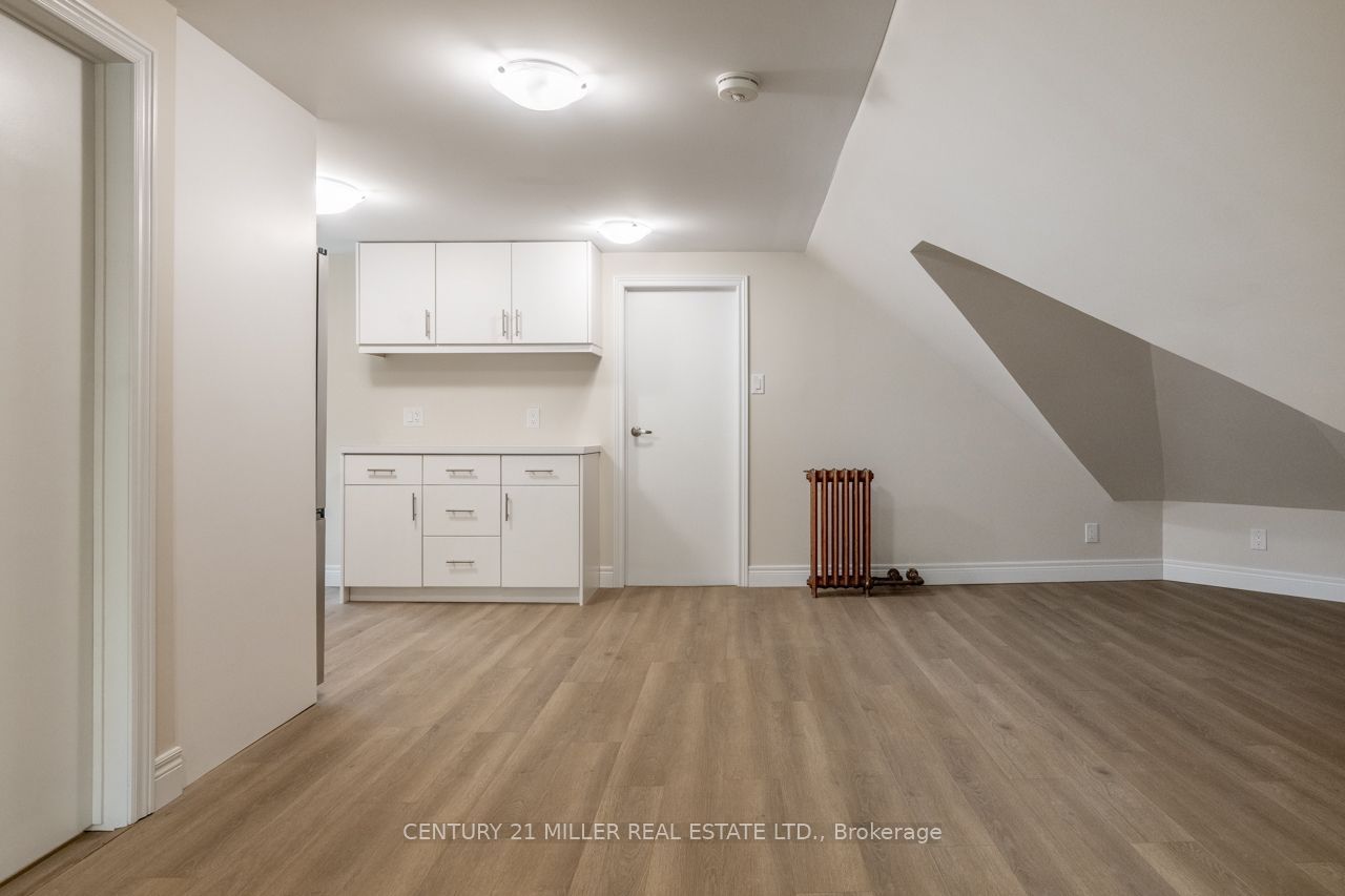 124 Gladstone Avenue Property Photo 10
