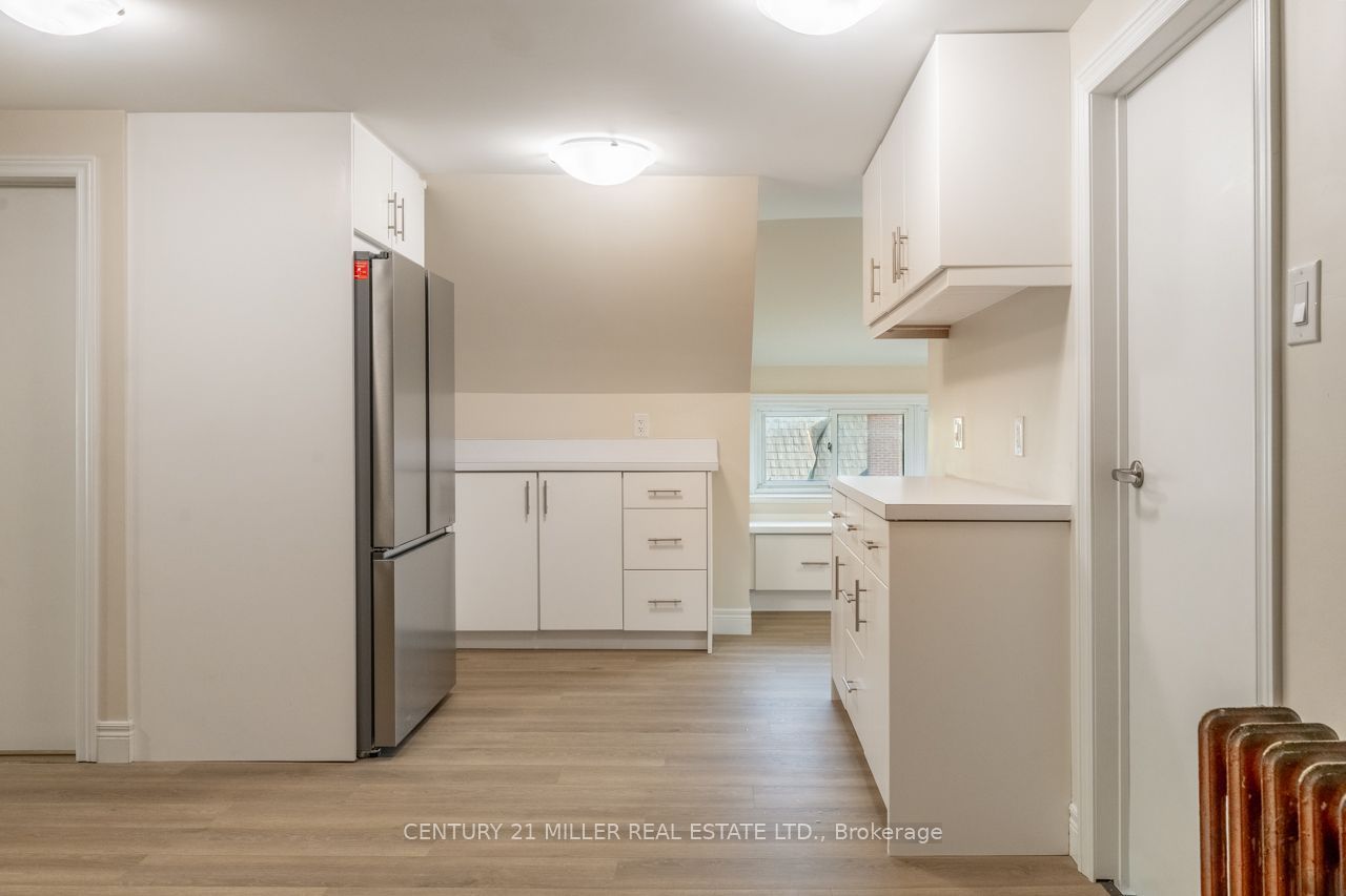 124 Gladstone Avenue Property Photo 12