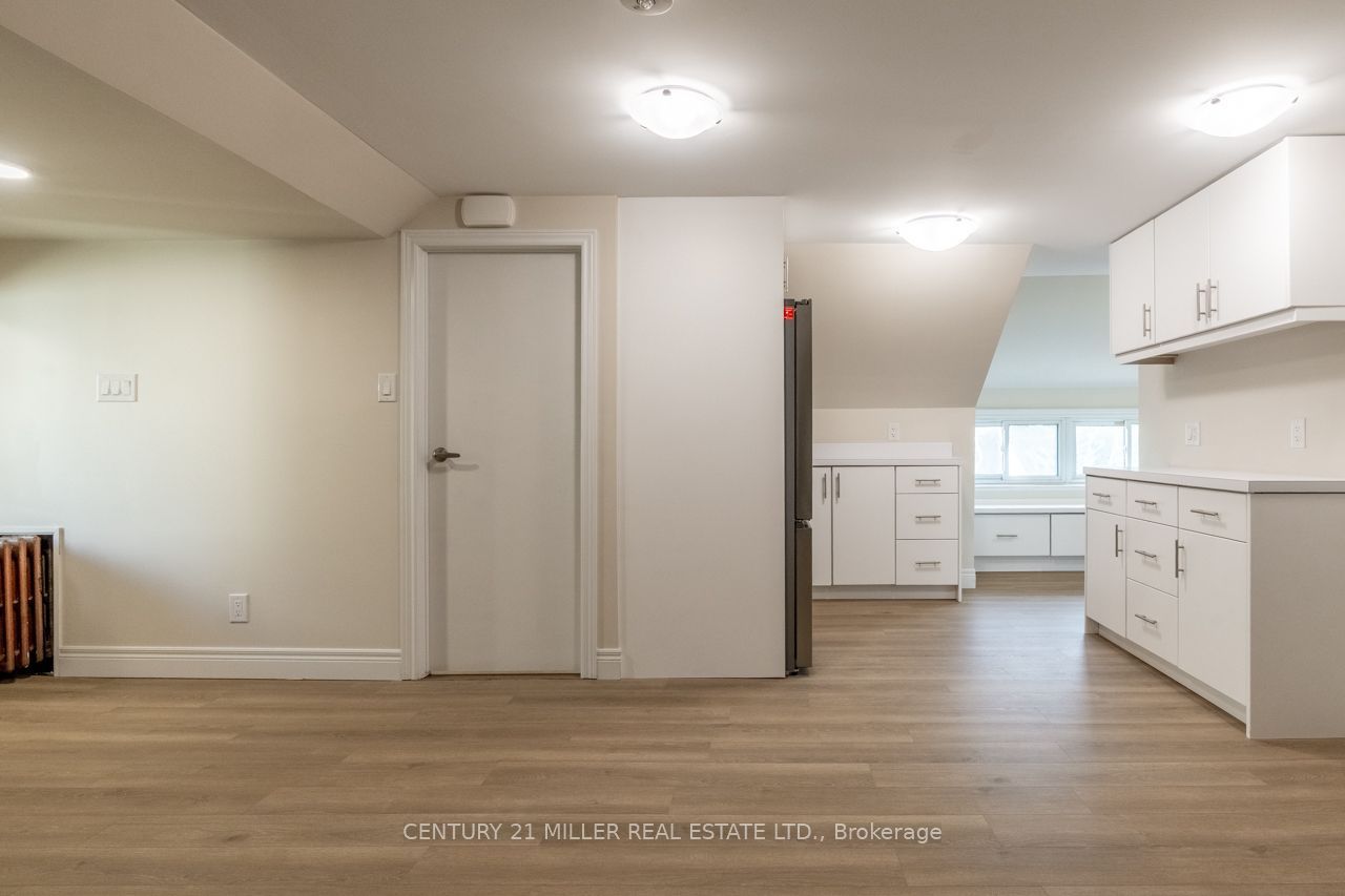 124 Gladstone Avenue Property Photo 17