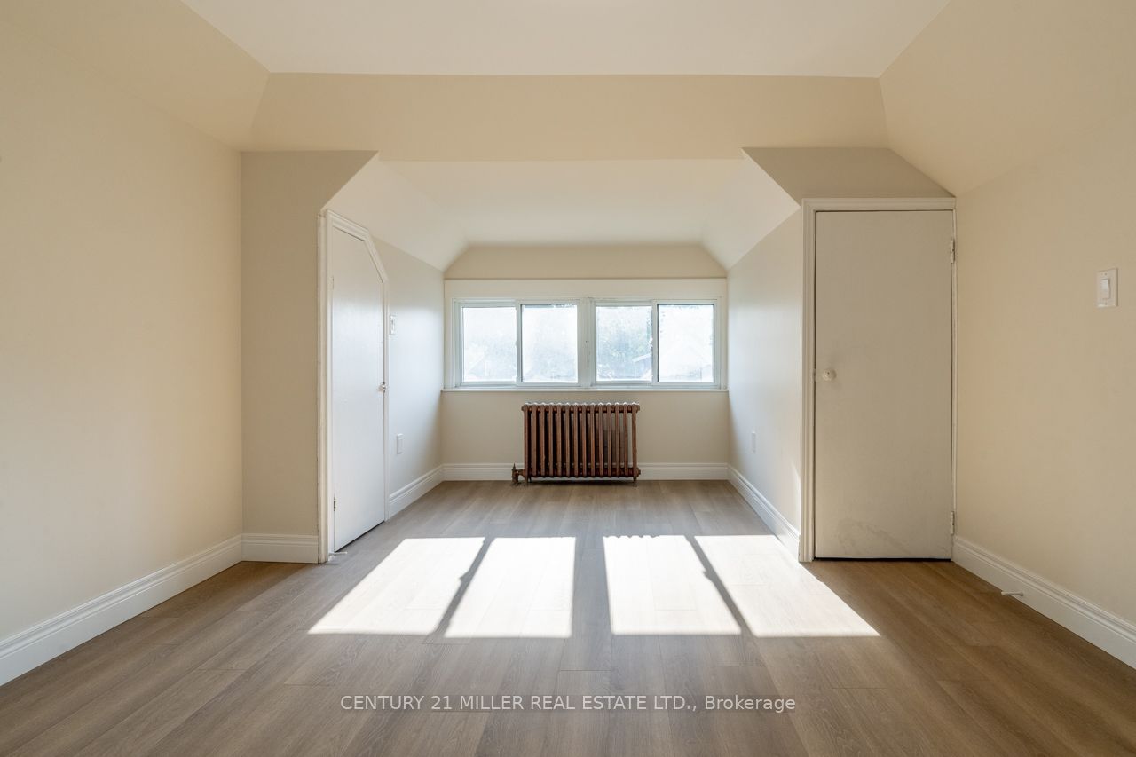 124 Gladstone Avenue Property Photo 19