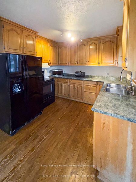 16 Whitechurch Street Property Photo 4