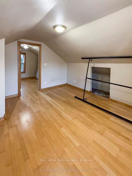 16 Whitechurch Street Property Photo 12