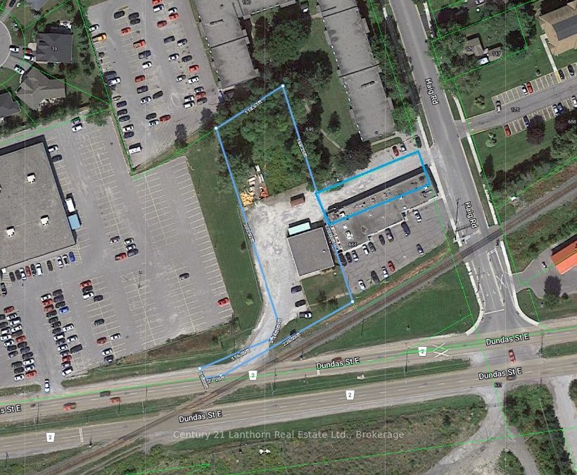 640 Dundas Street E Property Photo 3