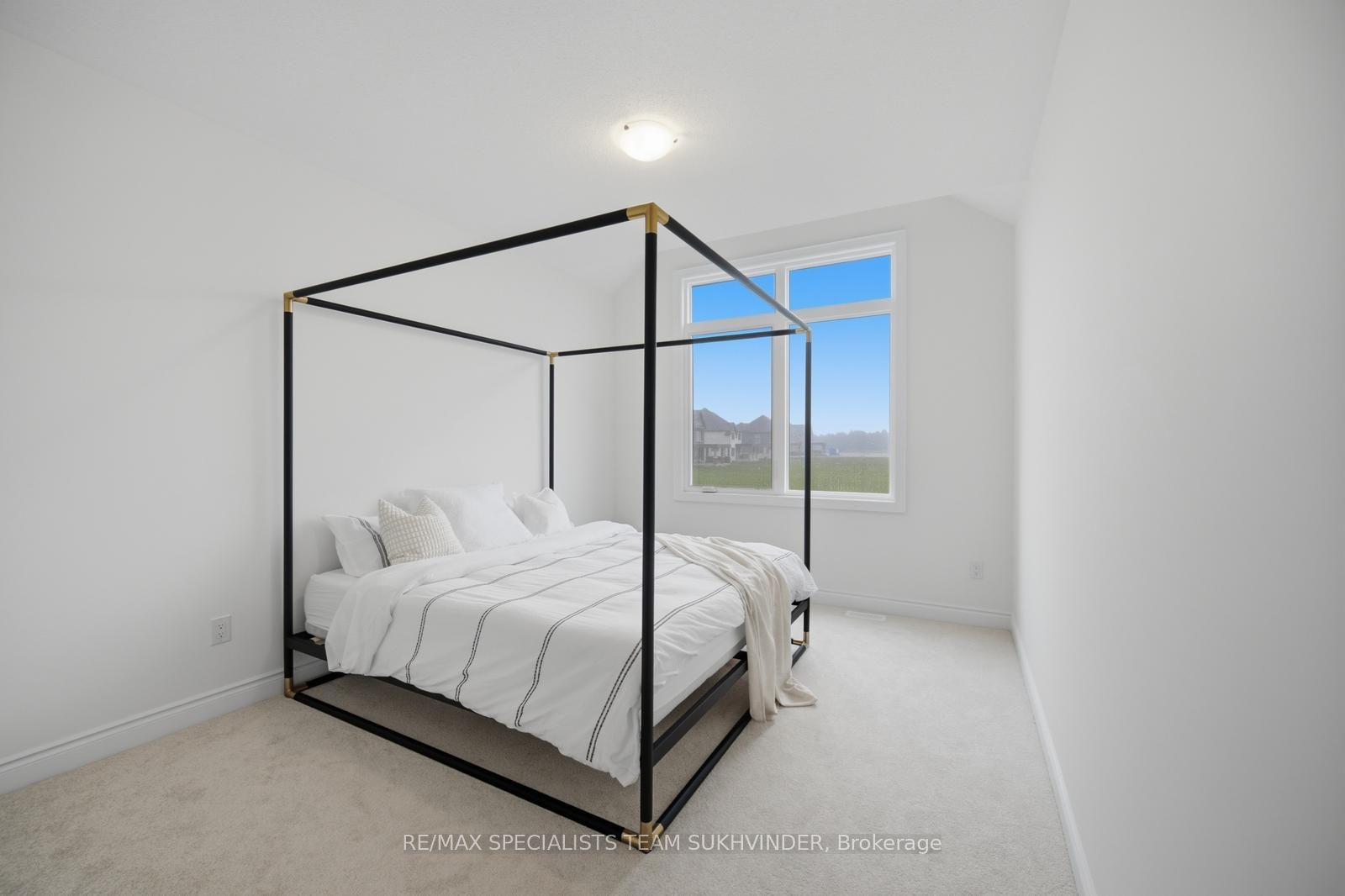 22 Ewing Way Property Photo 40