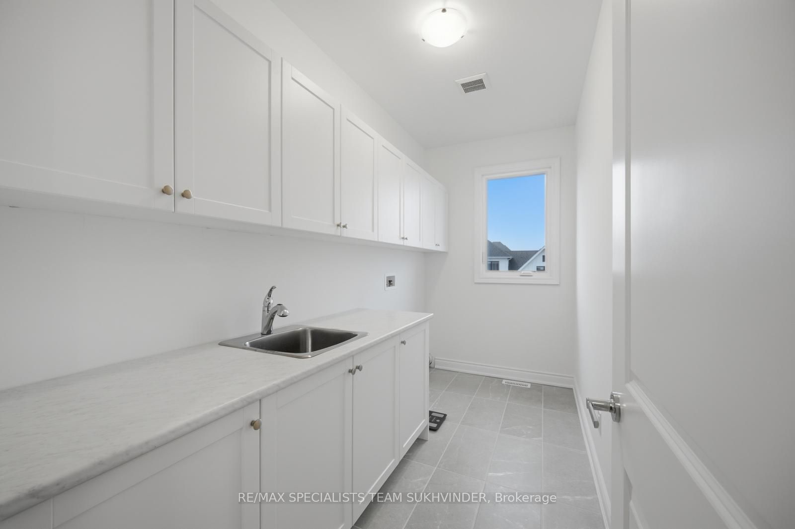 22 Ewing Way Property Photo 42