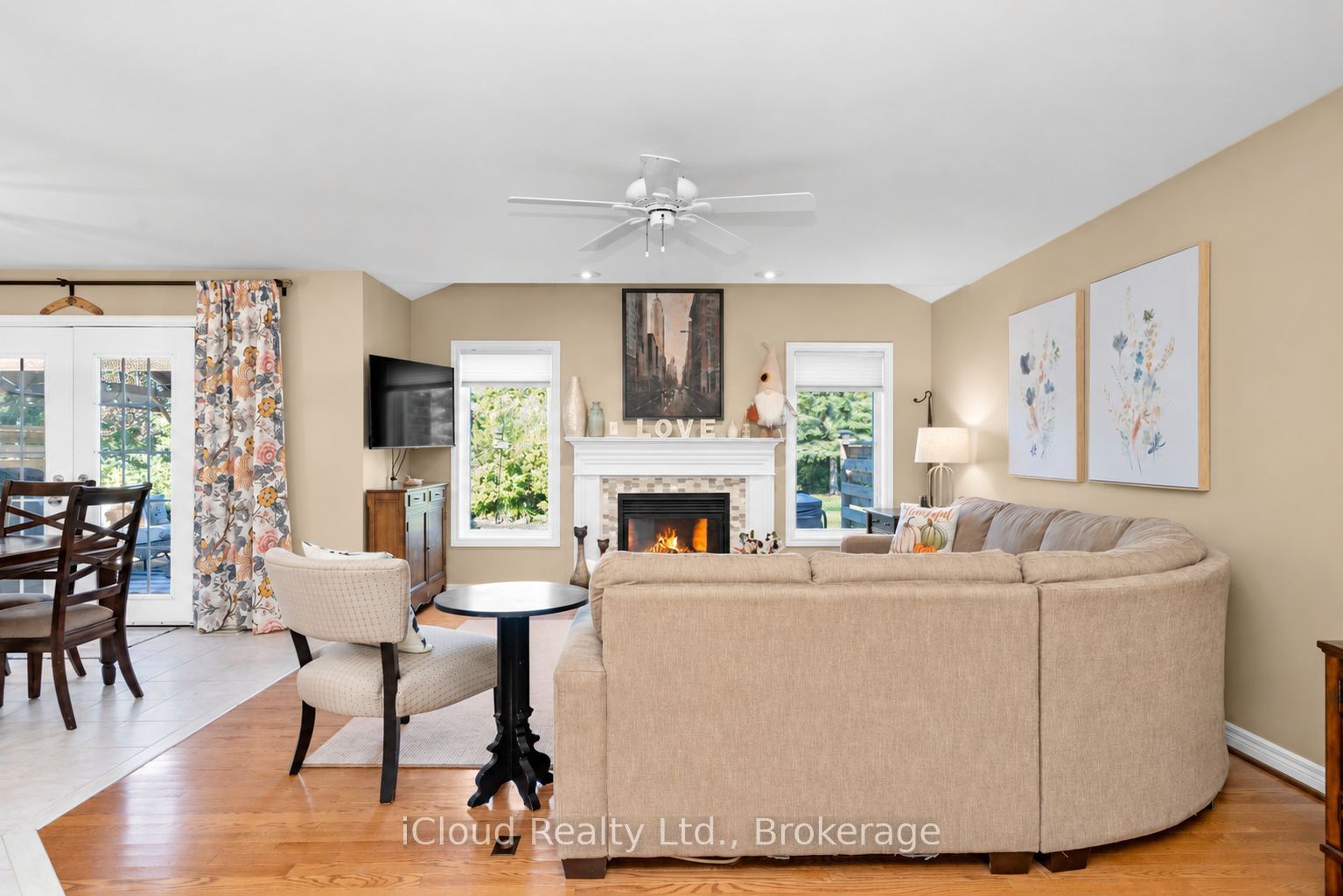 24 Mccullogh Drive Property Photo 7