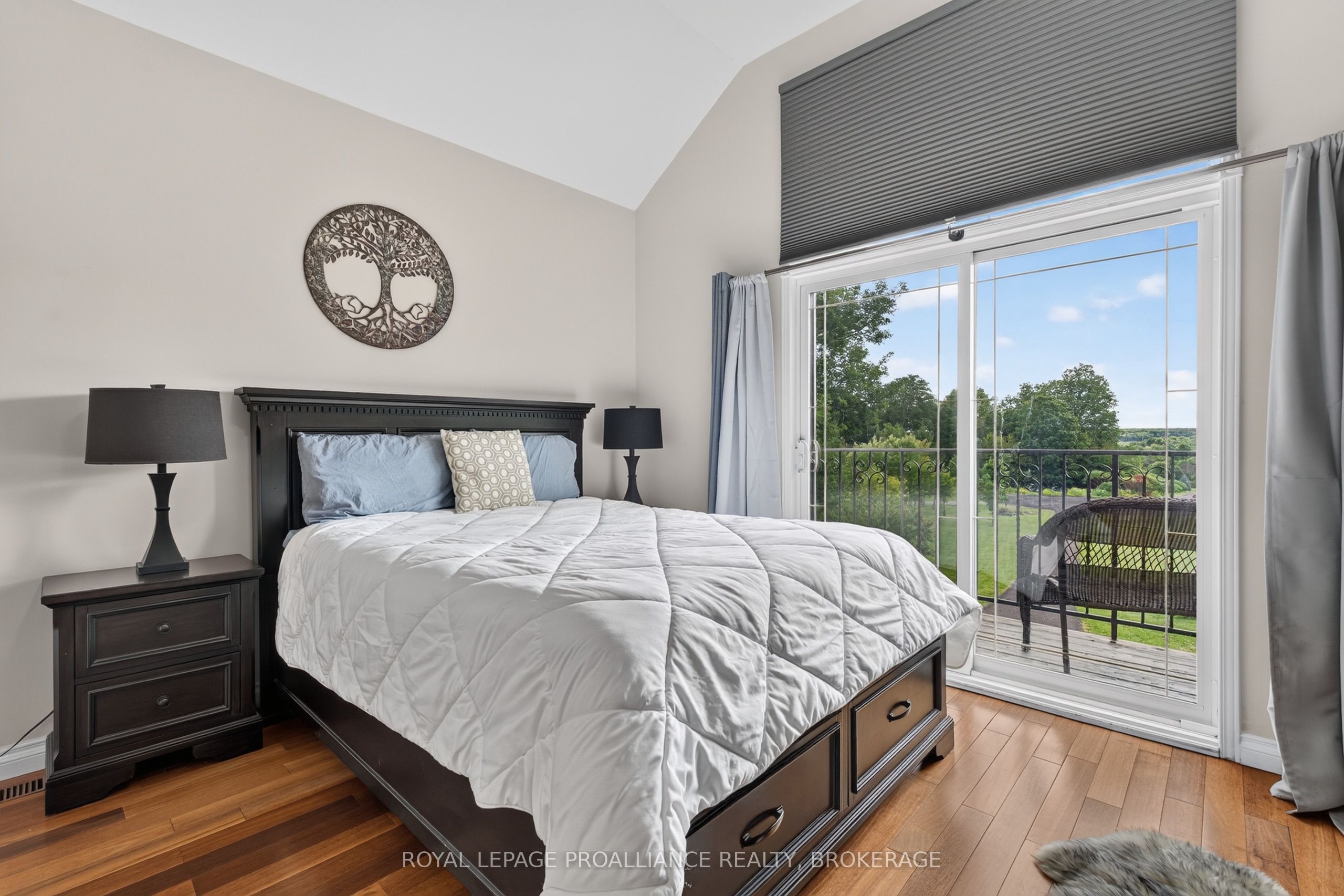 27 Collins Drive Property Photo 19