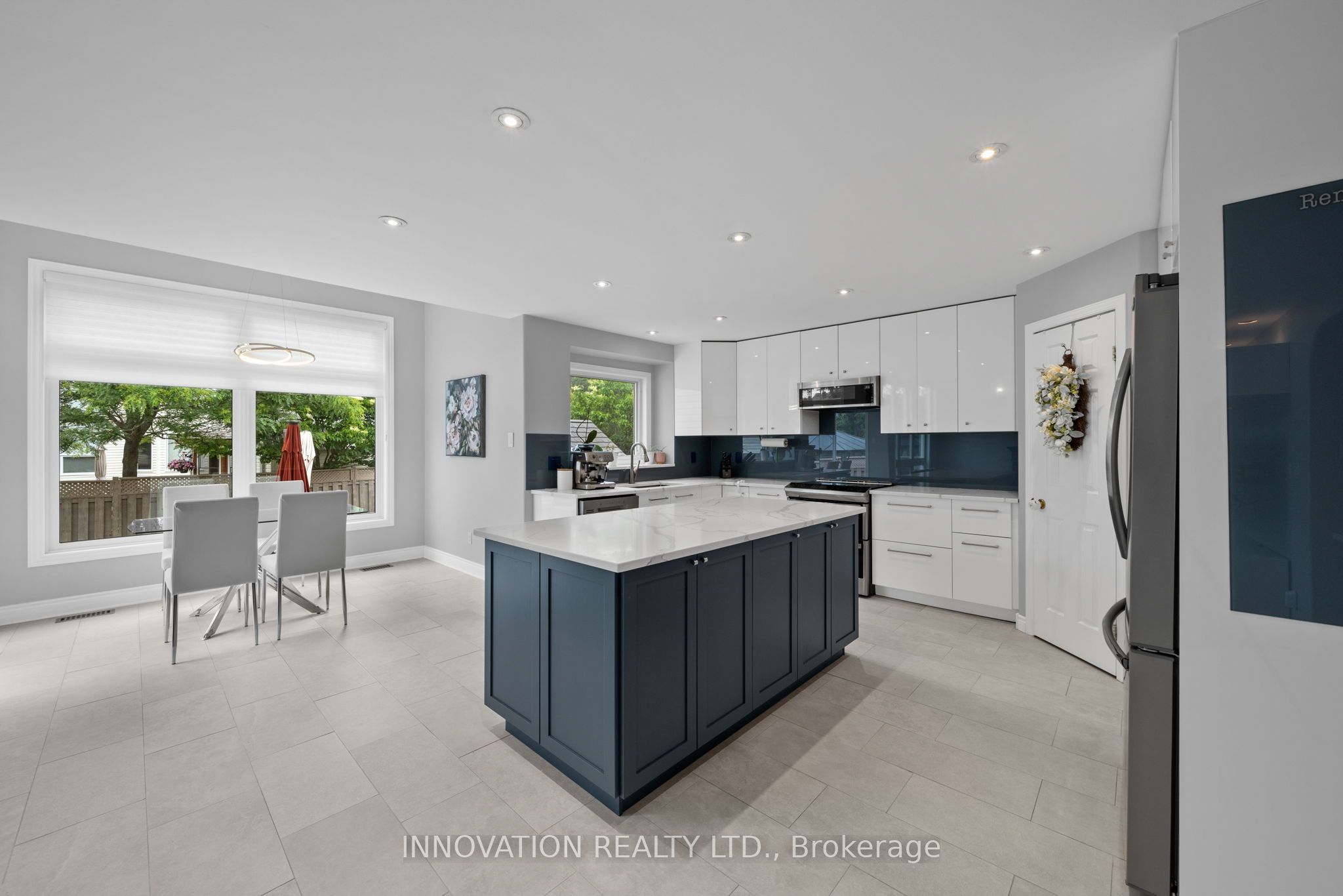 11 Bracewood Way Property Photo 6
