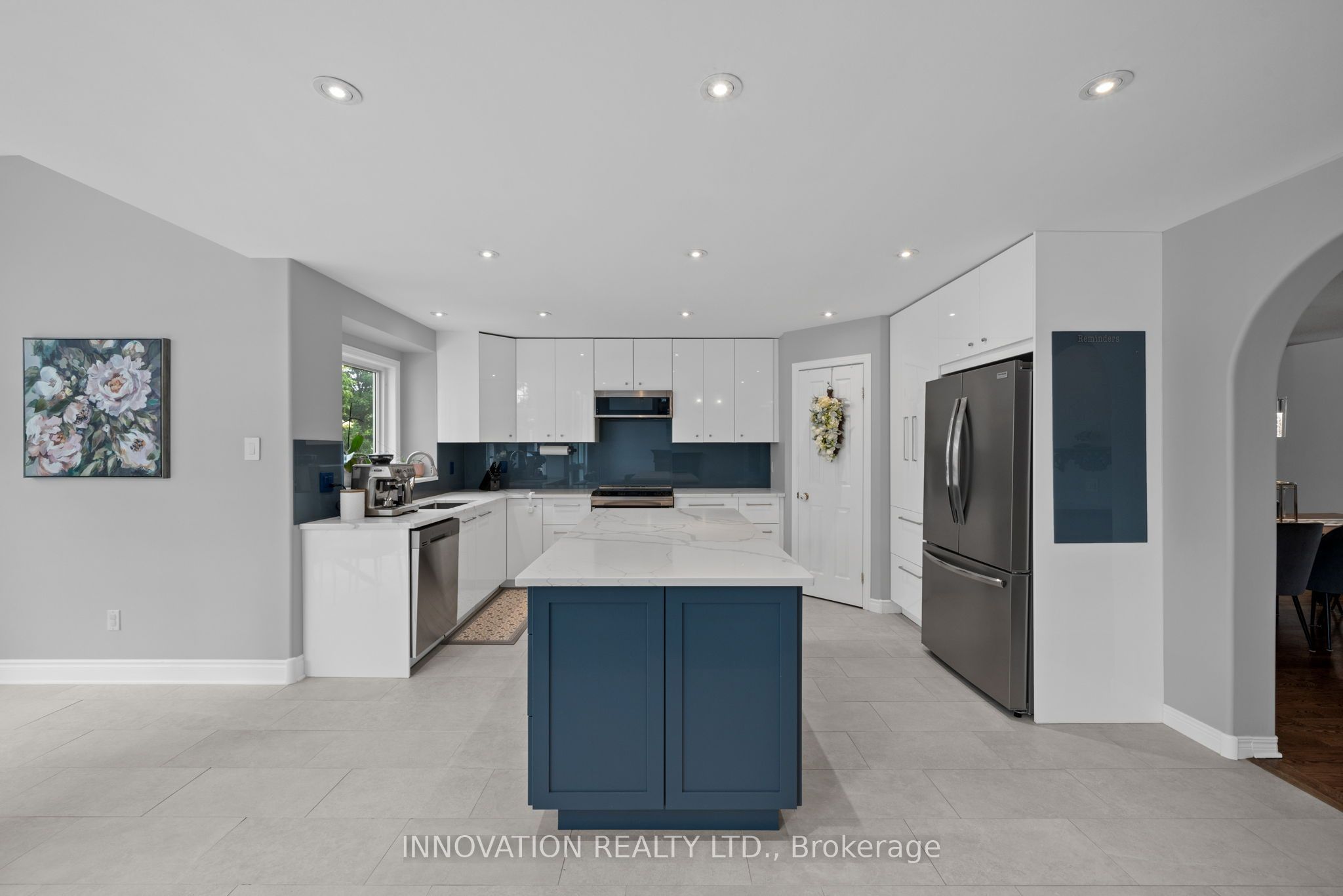 11 Bracewood Way Property Photo 7