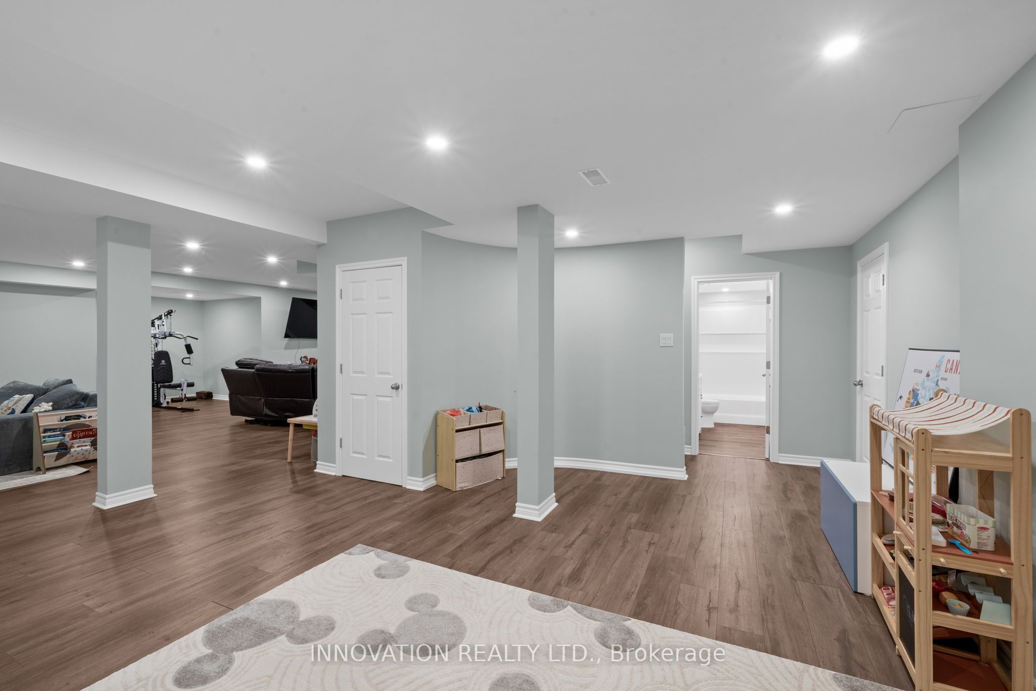 11 Bracewood Way Property Photo 27