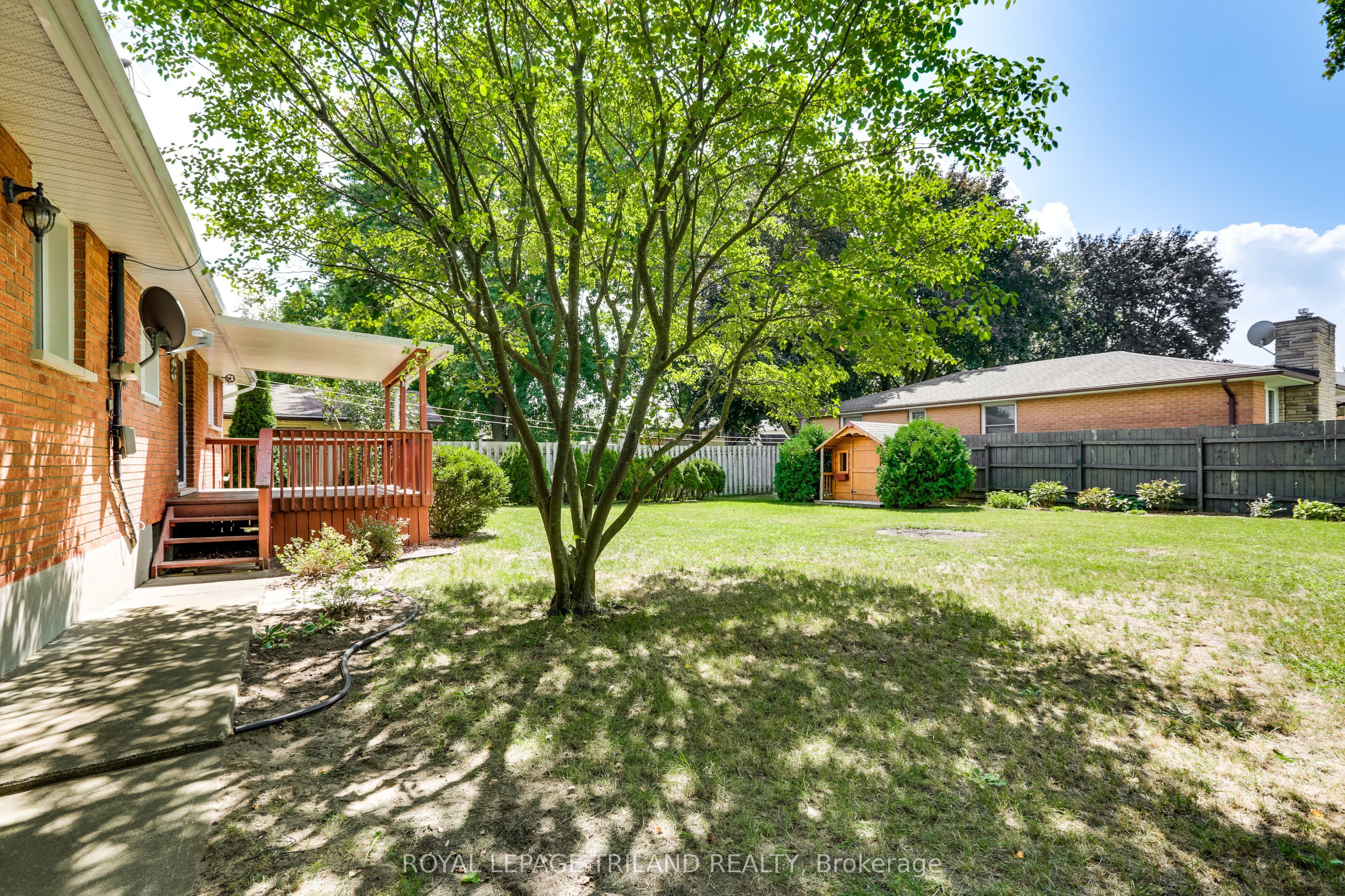 224 Mckellar Street Property Photo 33