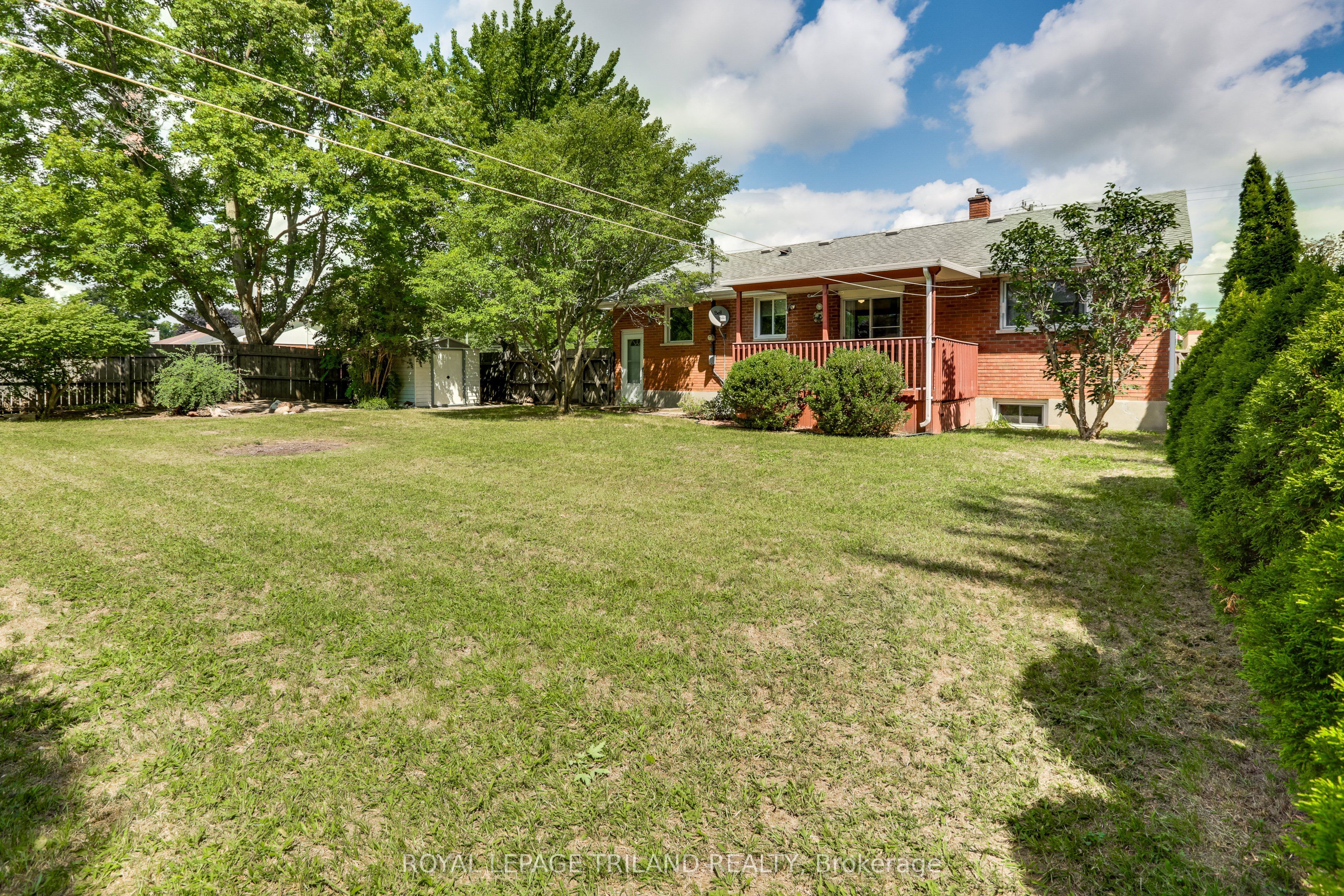 224 Mckellar Street Property Photo 35