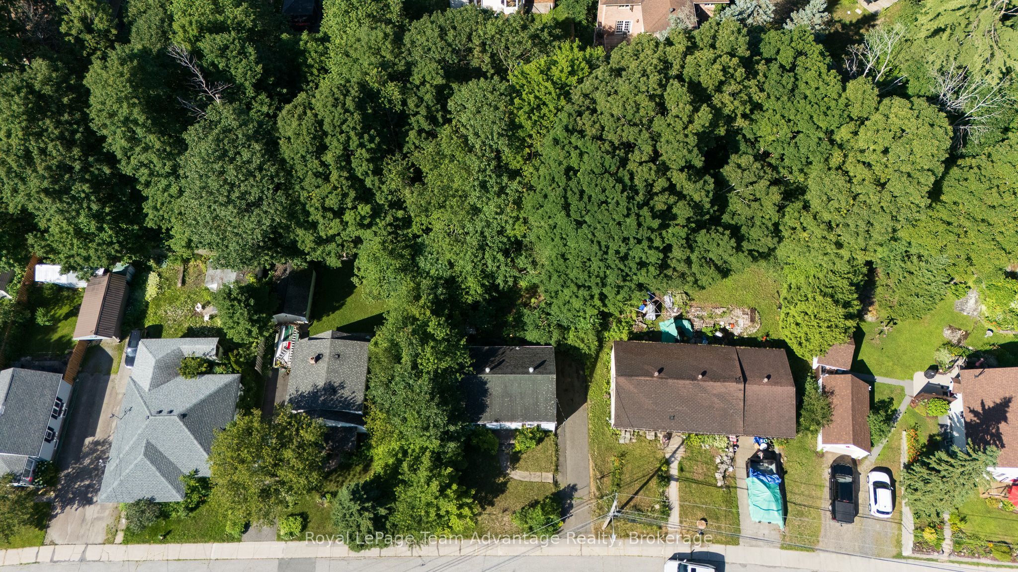 24 Hillcrest Avenue Property Photo 3