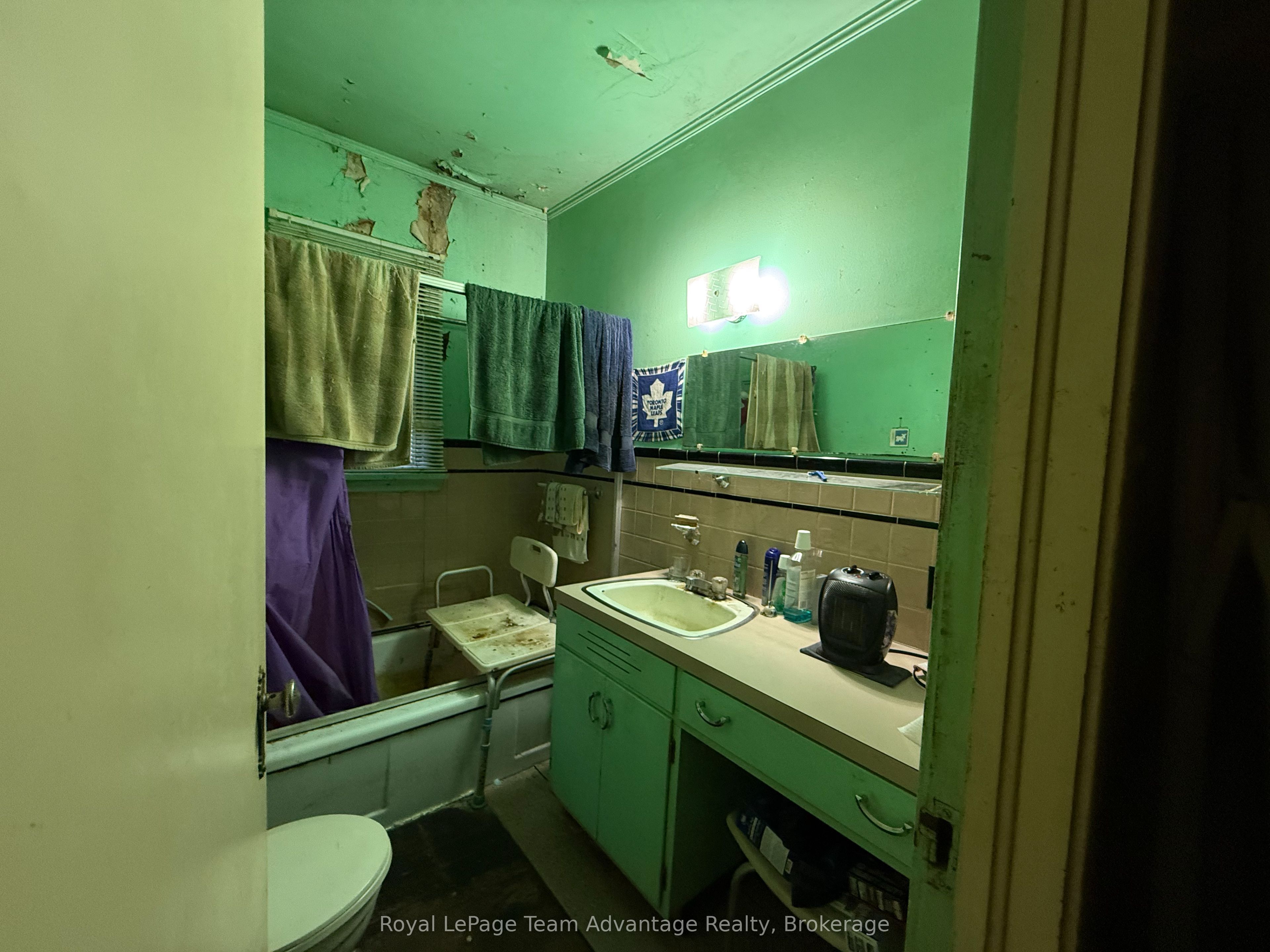 24 Hillcrest Avenue Property Photo 12
