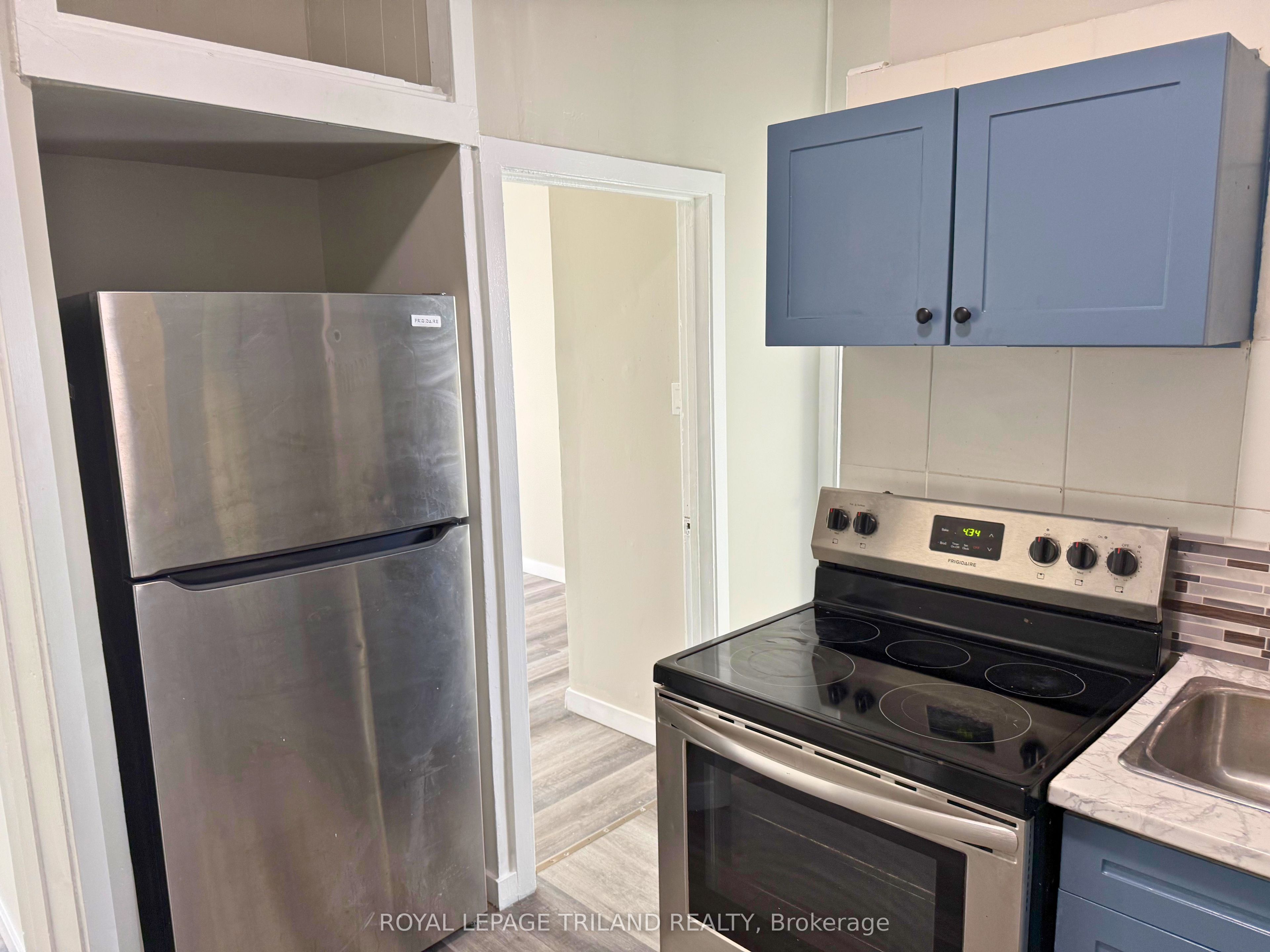 275 Talbot Street Property Photo 16