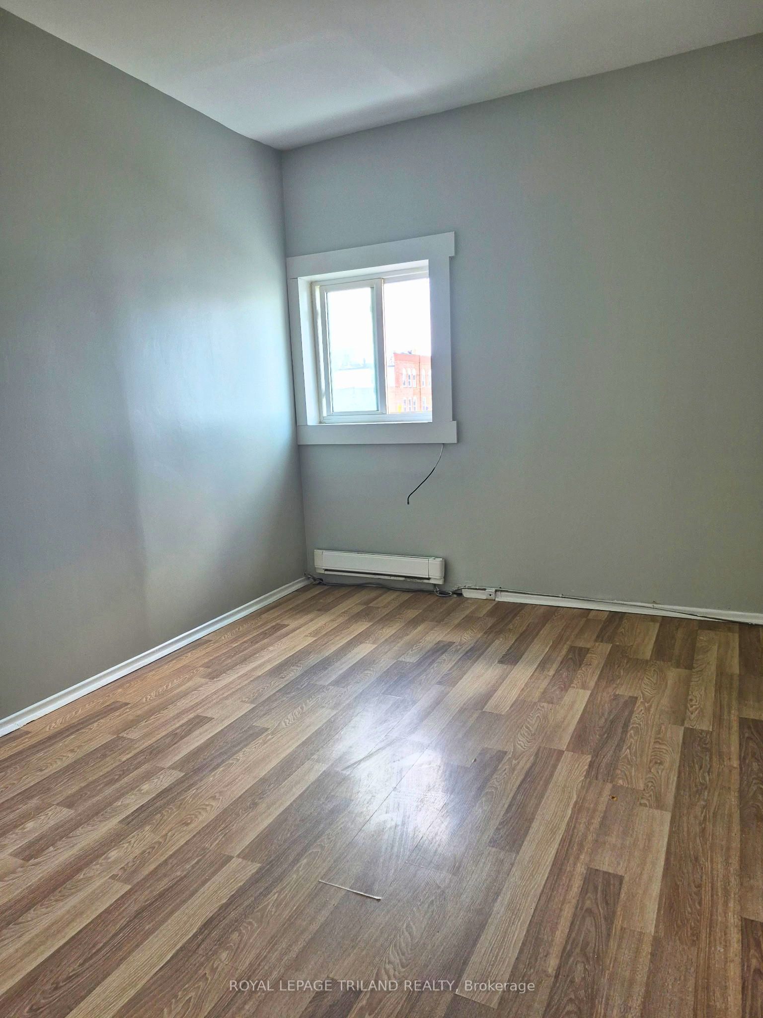 275 Talbot Street Property Photo 19